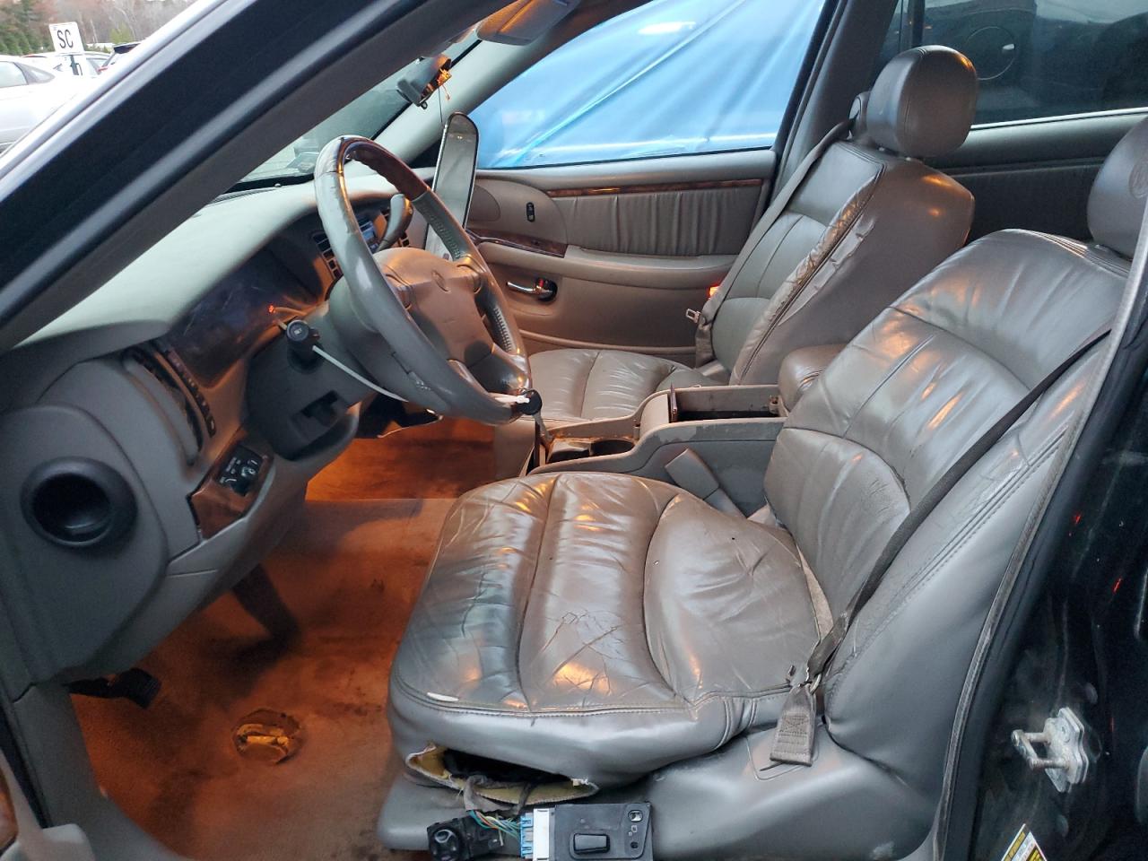 2005 Buick Park Avenue Ultra Black vin: 1G4CU541054105196