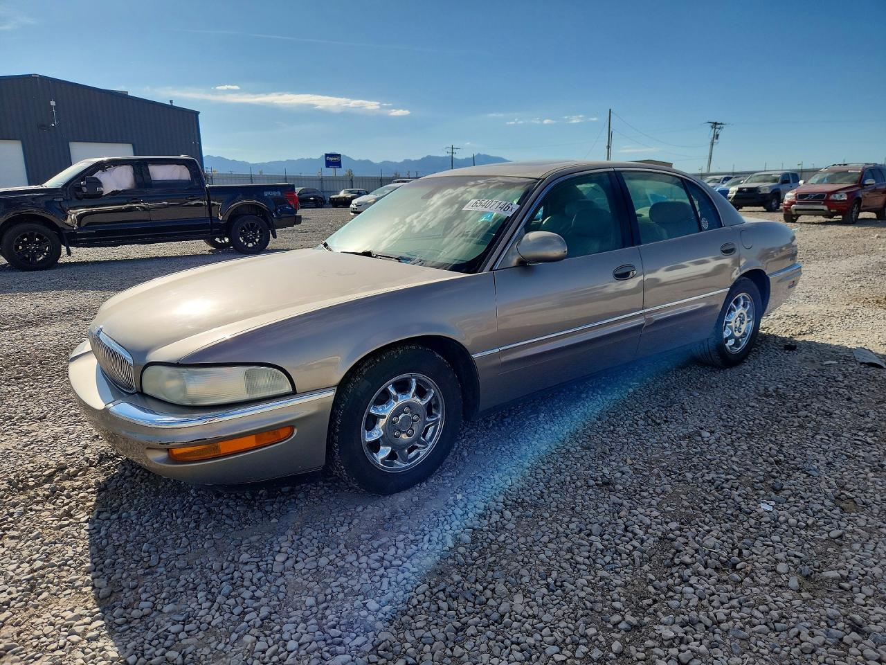 2002 Buick Park Avenue Ultra Gold vin: 1G4CU541324199778