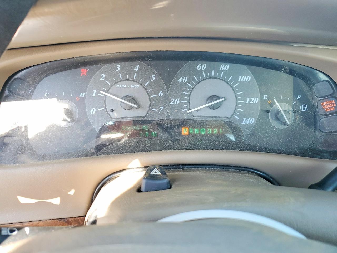 2004 Buick Park Avenue Ultra White vin: 1G4CU541544147281
