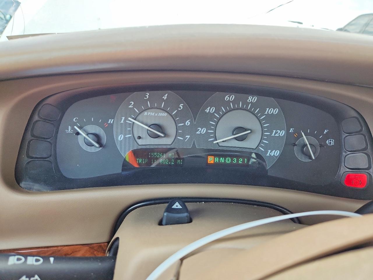 2005 Buick Park Avenue Ultra White vin: 1G4CU541554100348