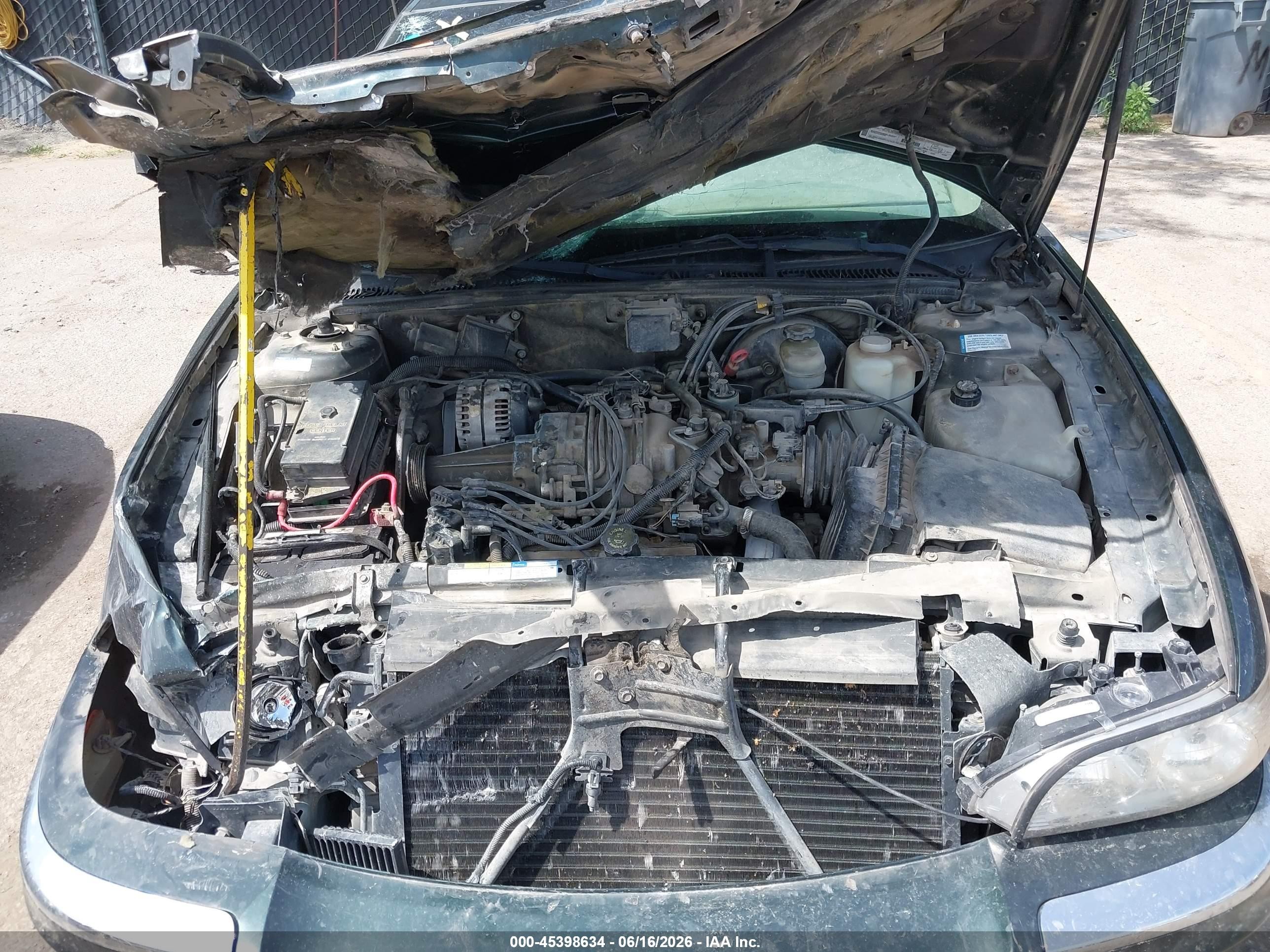 2001 Buick Park Avenue Ultra Зеленый vin: 1G4CU541614256120