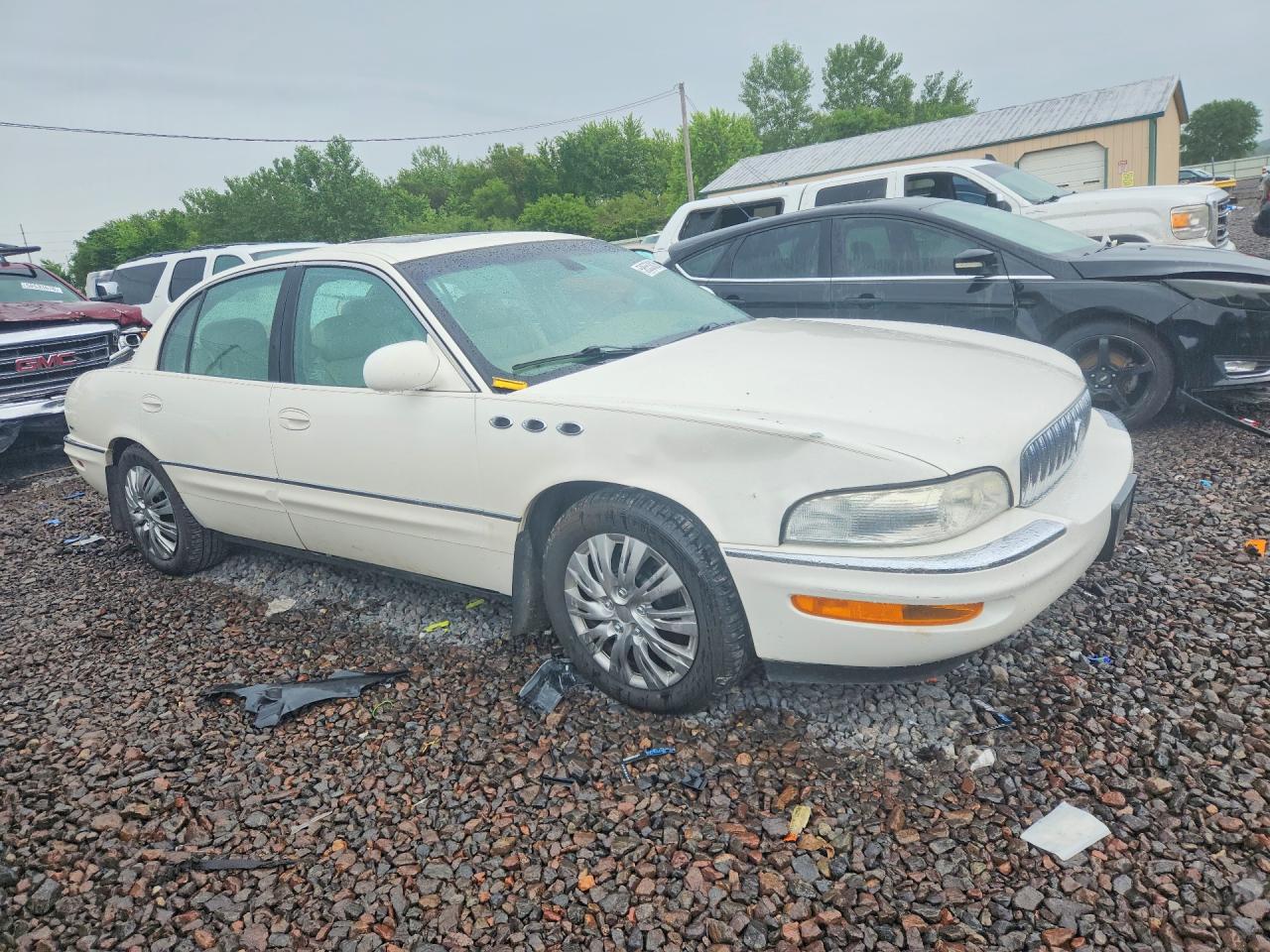 2004 Buick Park Avenue Ultra White vin: 1G4CU541844108295
