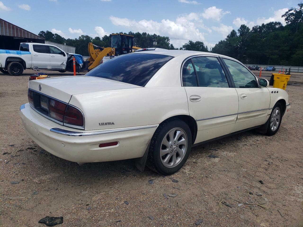 2004 Buick Park Avenue Ultra Cream vin: 1G4CU541X44136311