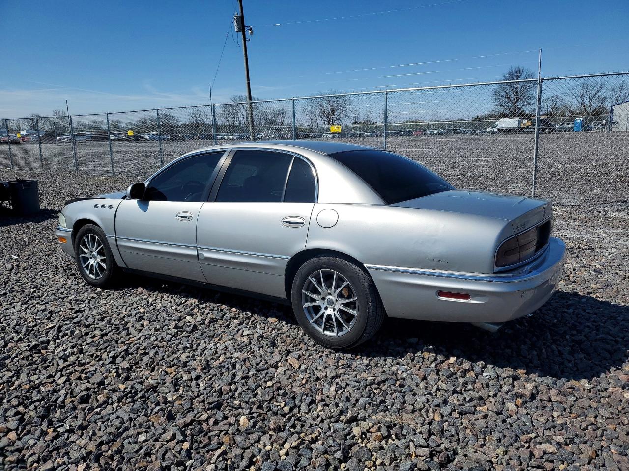 2004 Buick Park Avenue Ultra Gray vin: 1G4CU541X44153867