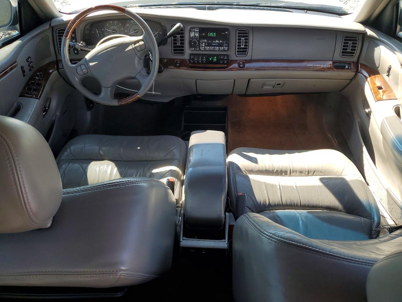 2004 Buick Park Avenue Ultra Gray vin: 1G4CU541X44153867