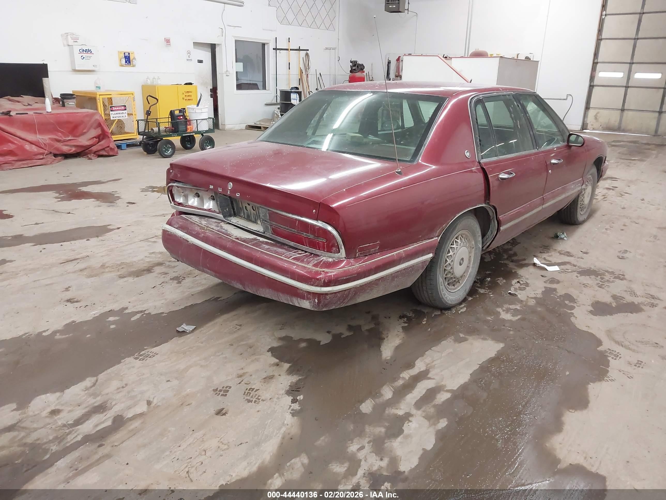 1995 Buick Park Avenue   Maroon vin: 1G4CW52K0SH648672