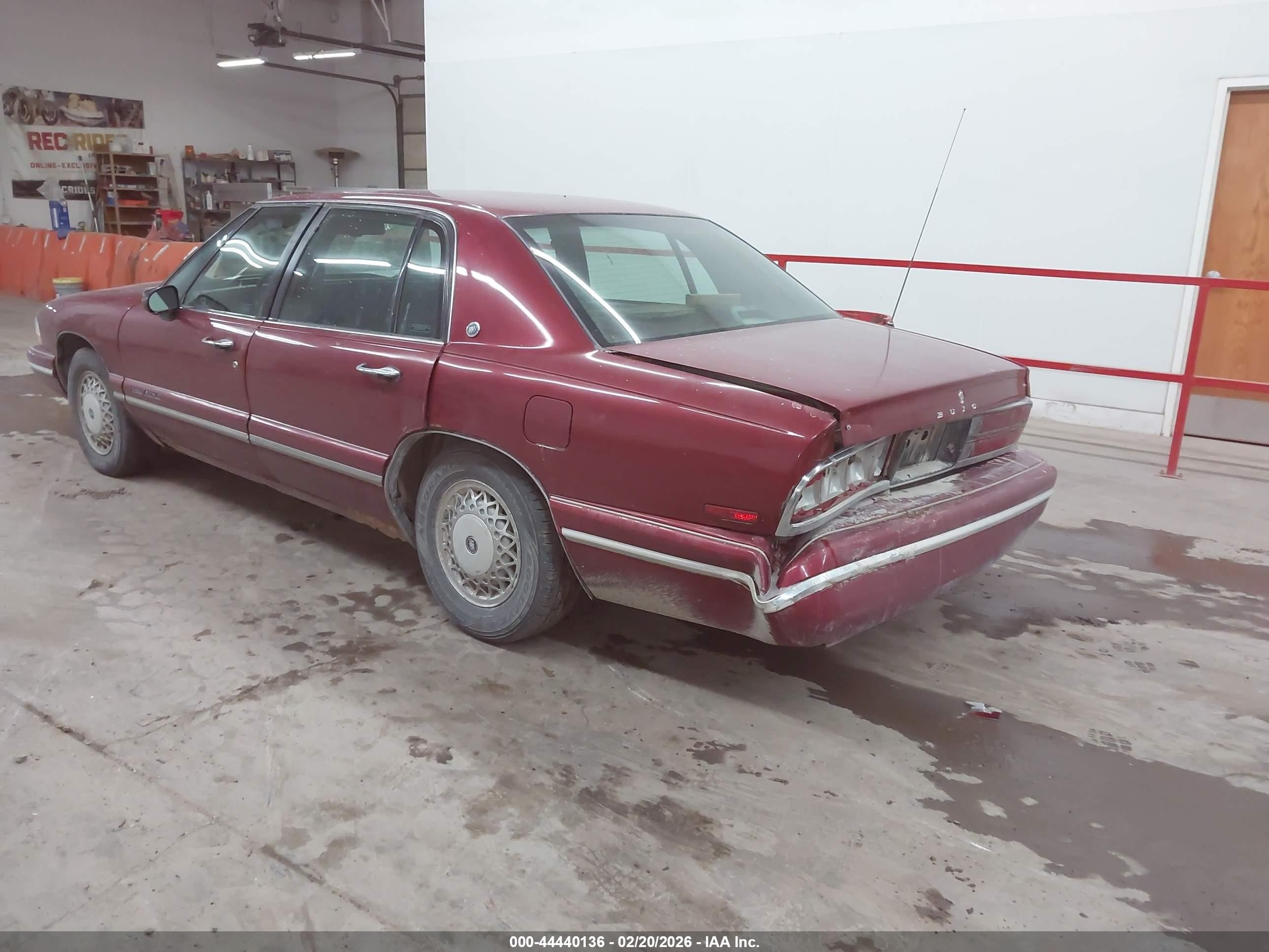 1995 Buick Park Avenue   Maroon vin: 1G4CW52K0SH648672
