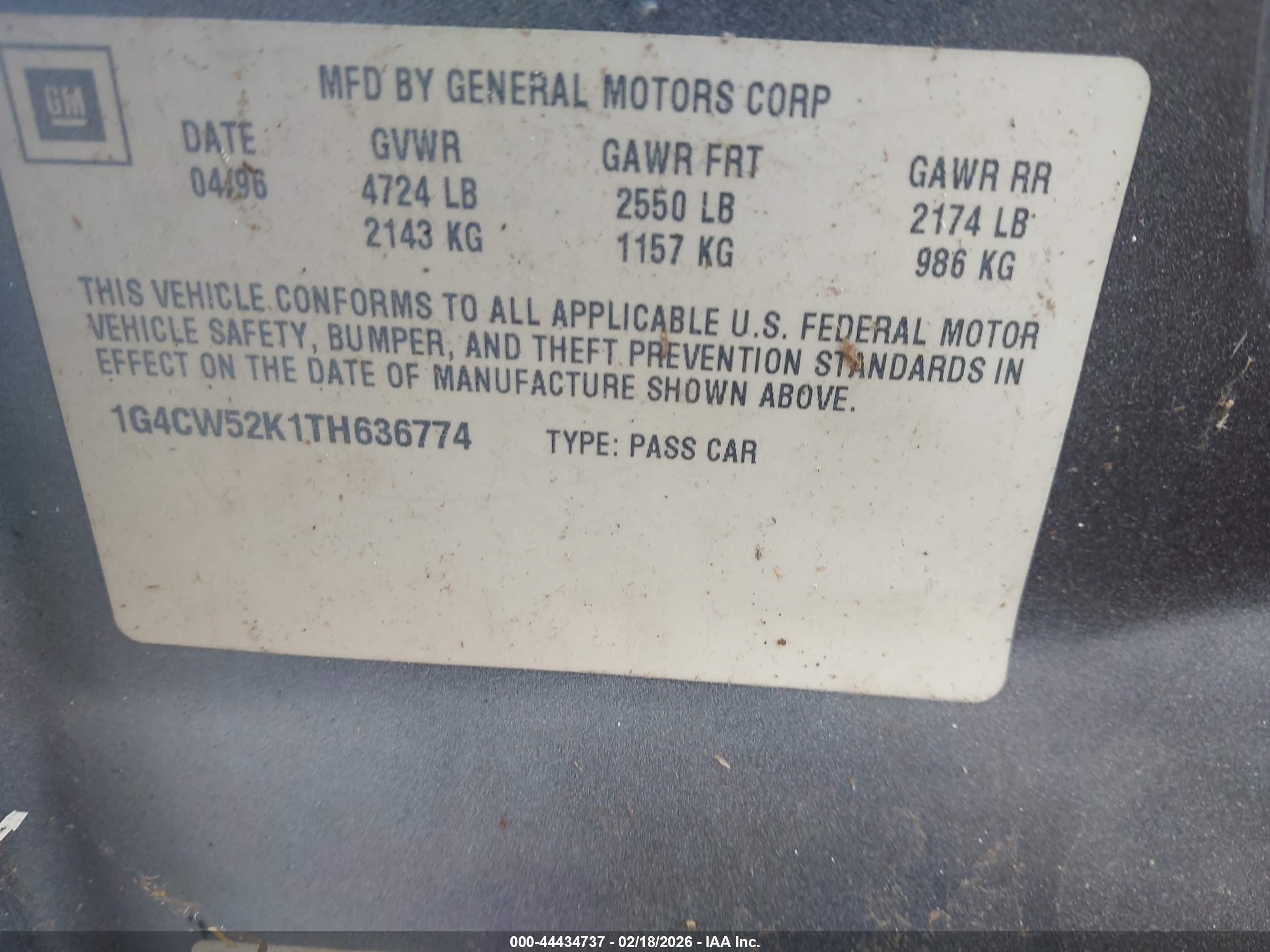 1996 Buick Park Avenue   White vin: 1G4CW52K1TH636774