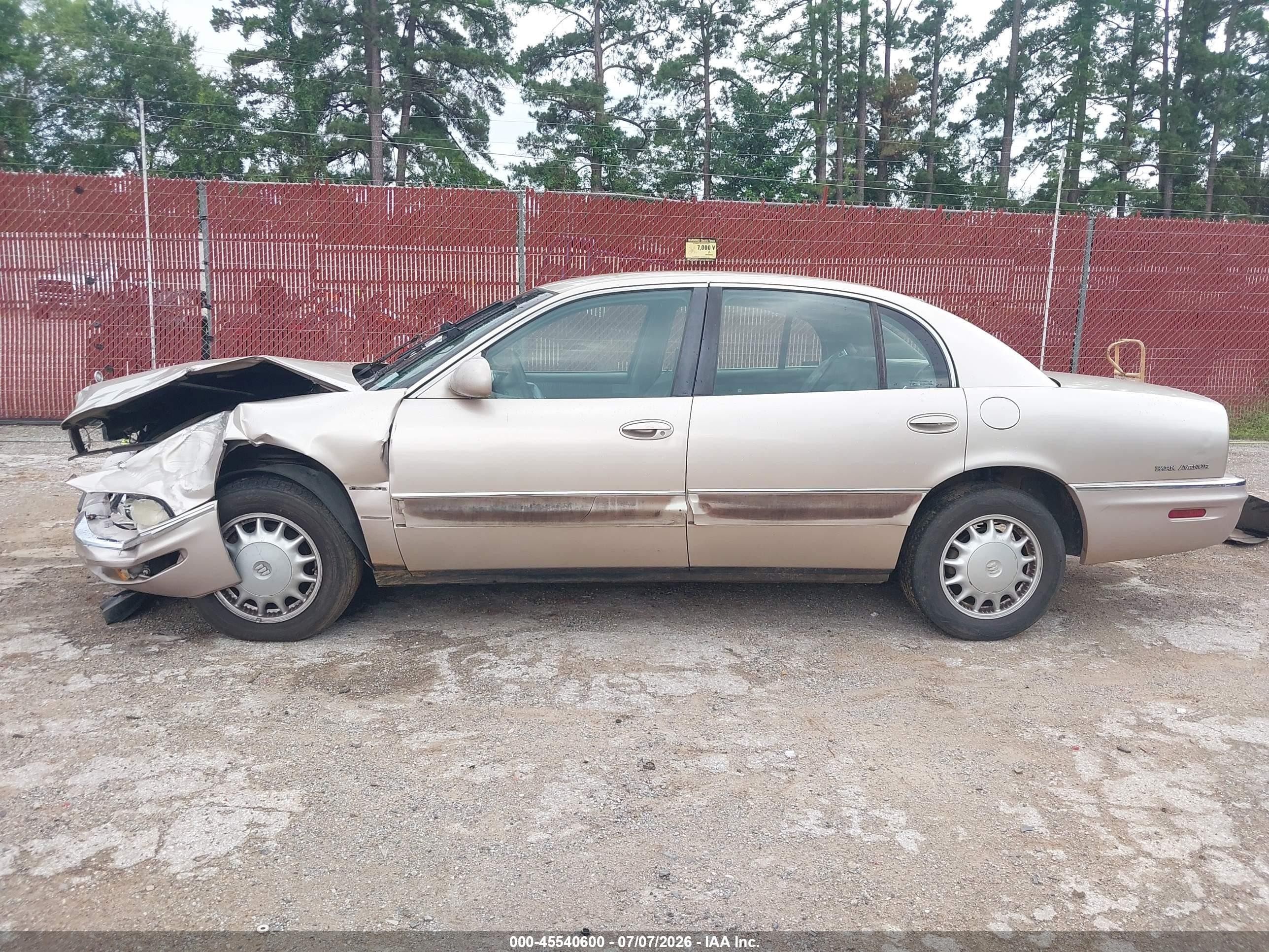 1999 Buick Park Avenue   Tan vin: 1G4CW52K2X4639549