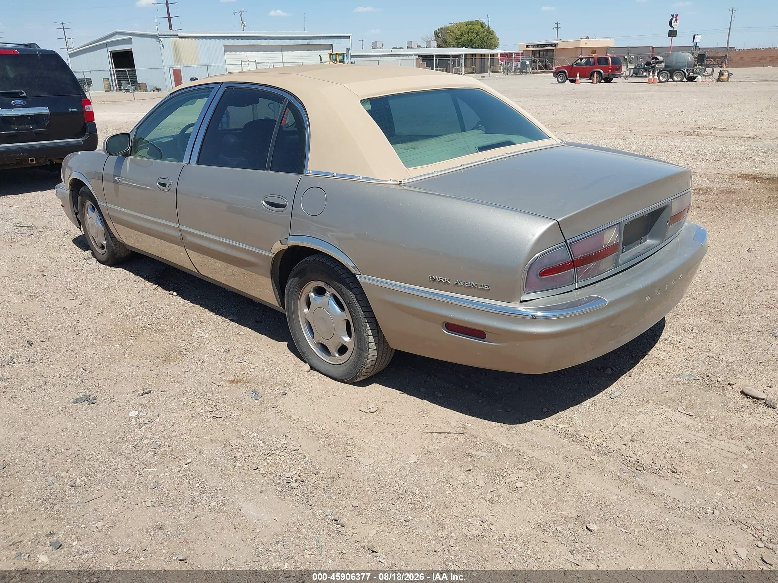 2000 Buick Park Avenue   Champagne vin: 1G4CW52K4Y4178808