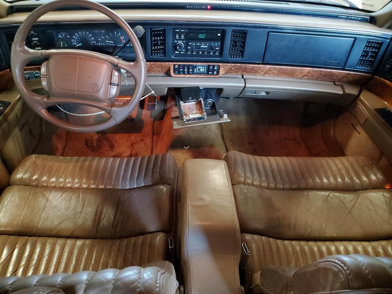 1995 Buick Park Avenue White vin: 1G4CW52K6SH662897