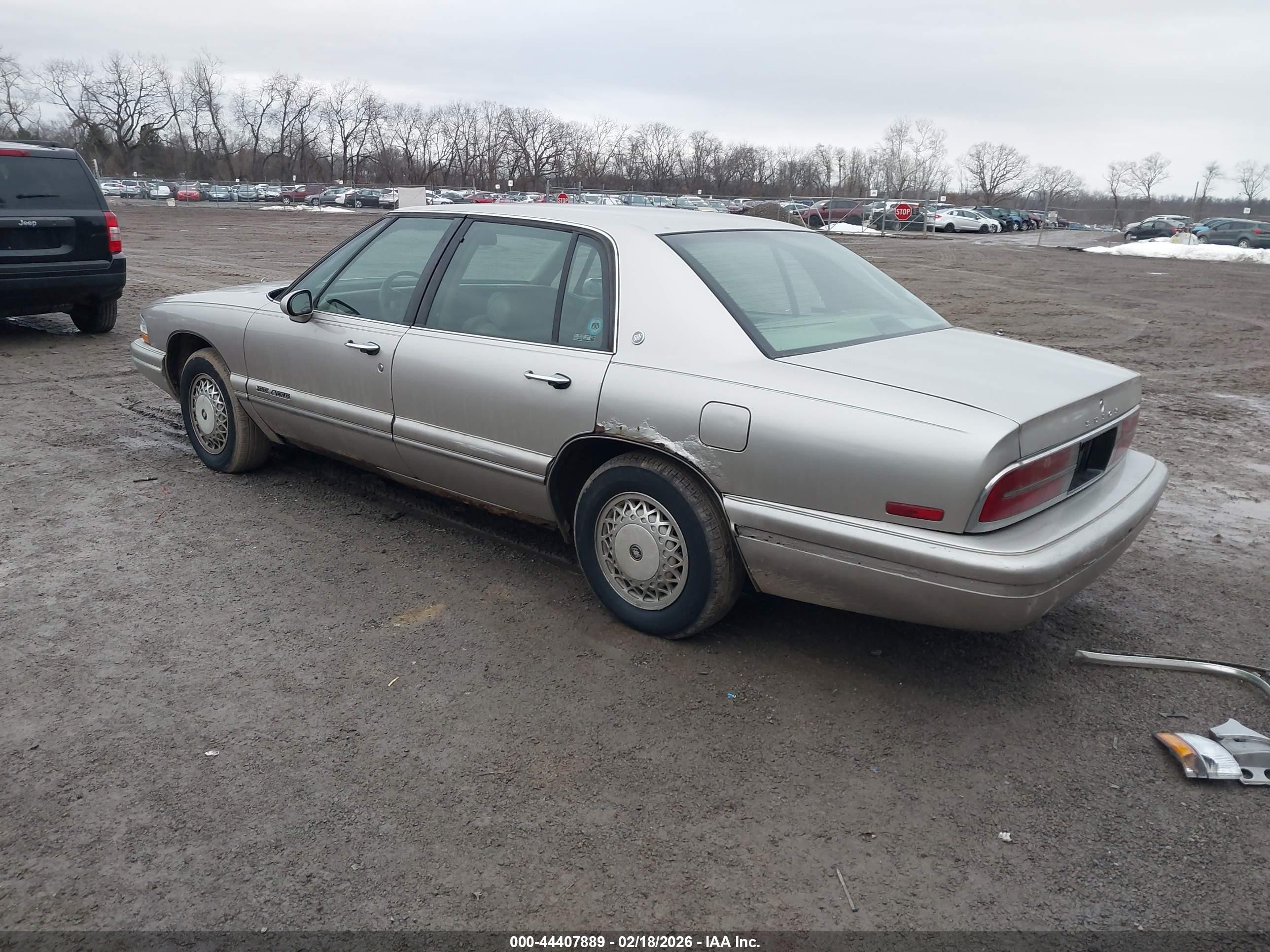 1996 Buick Park Avenue   Gold vin: 1G4CW52K8TH630907