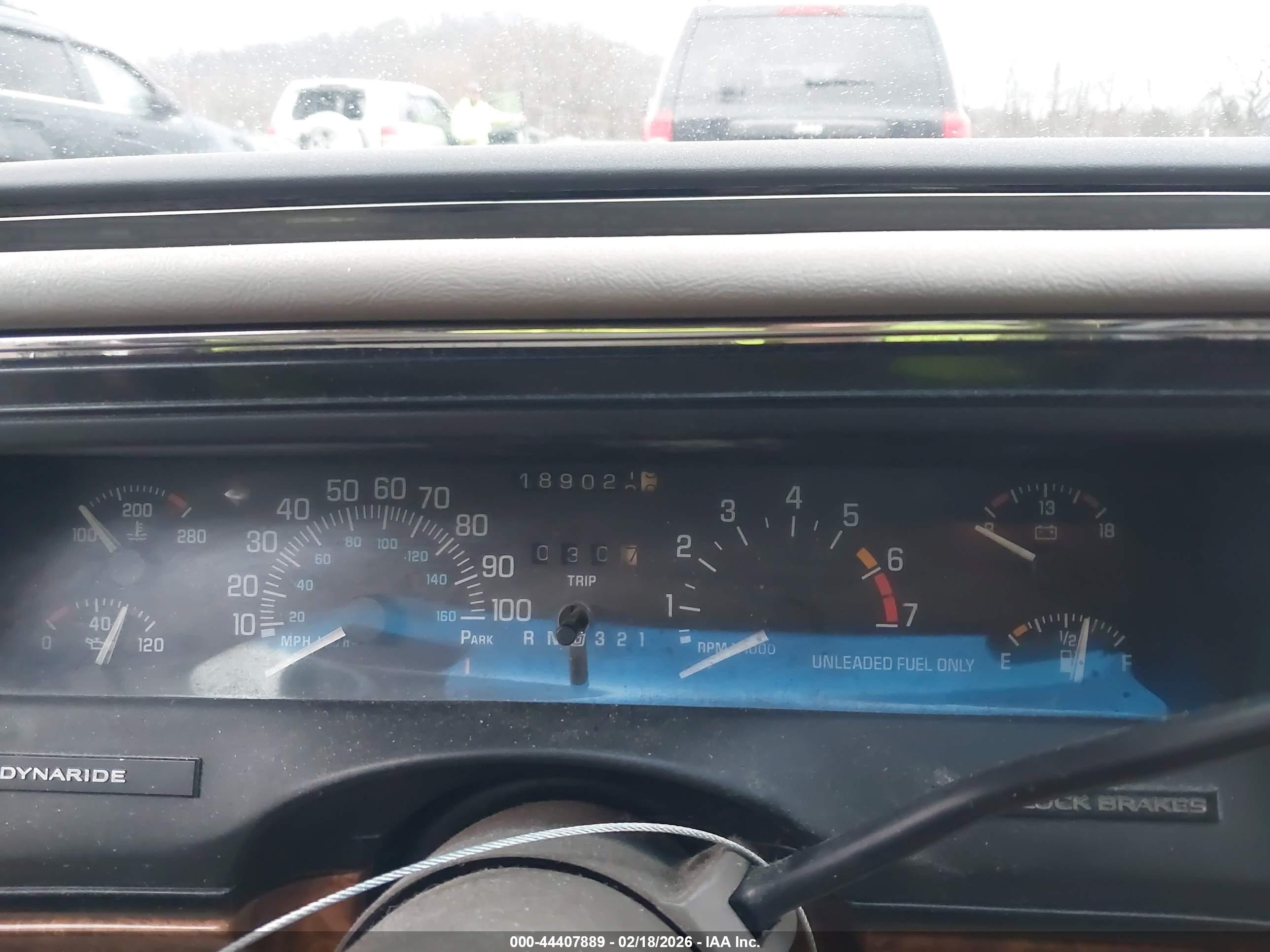 1996 Buick Park Avenue   Gold vin: 1G4CW52K8TH630907