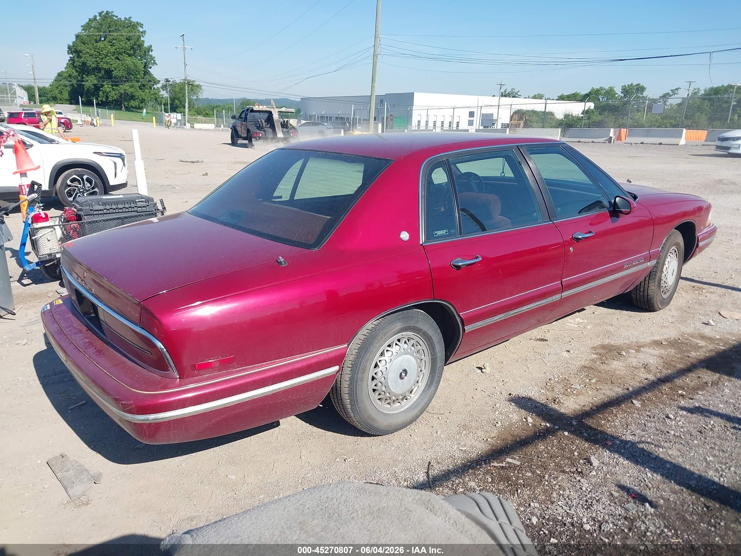 1996 Buick Park Avenue   Burgundy vin: 1G4CW52K8TH634570