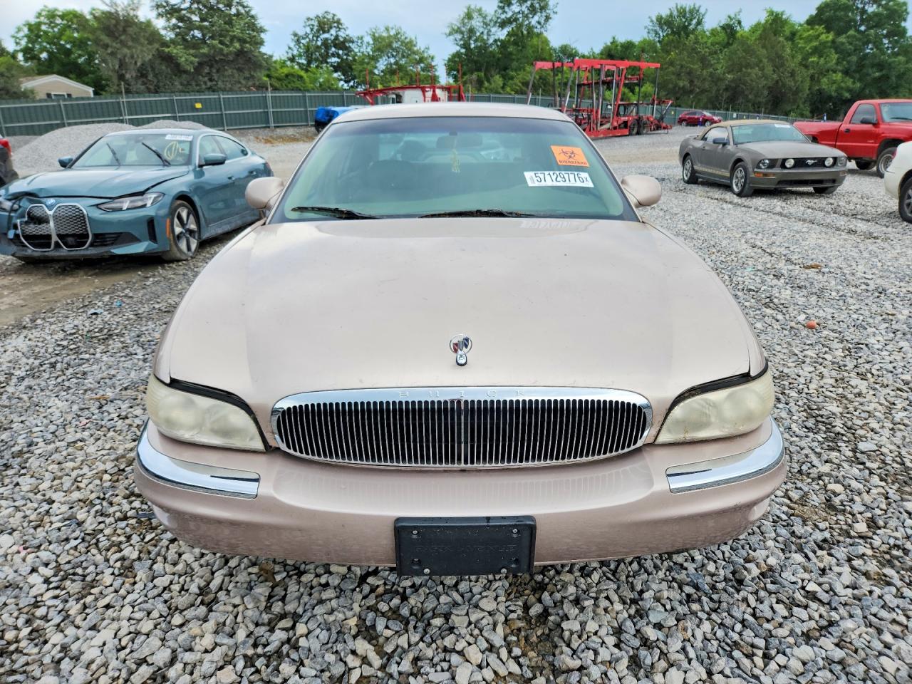 1999 Buick Park Avenue Beige vin: 1G4CW52K8X4632797