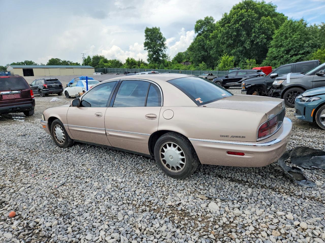 1999 Buick Park Avenue Beige vin: 1G4CW52K8X4632797