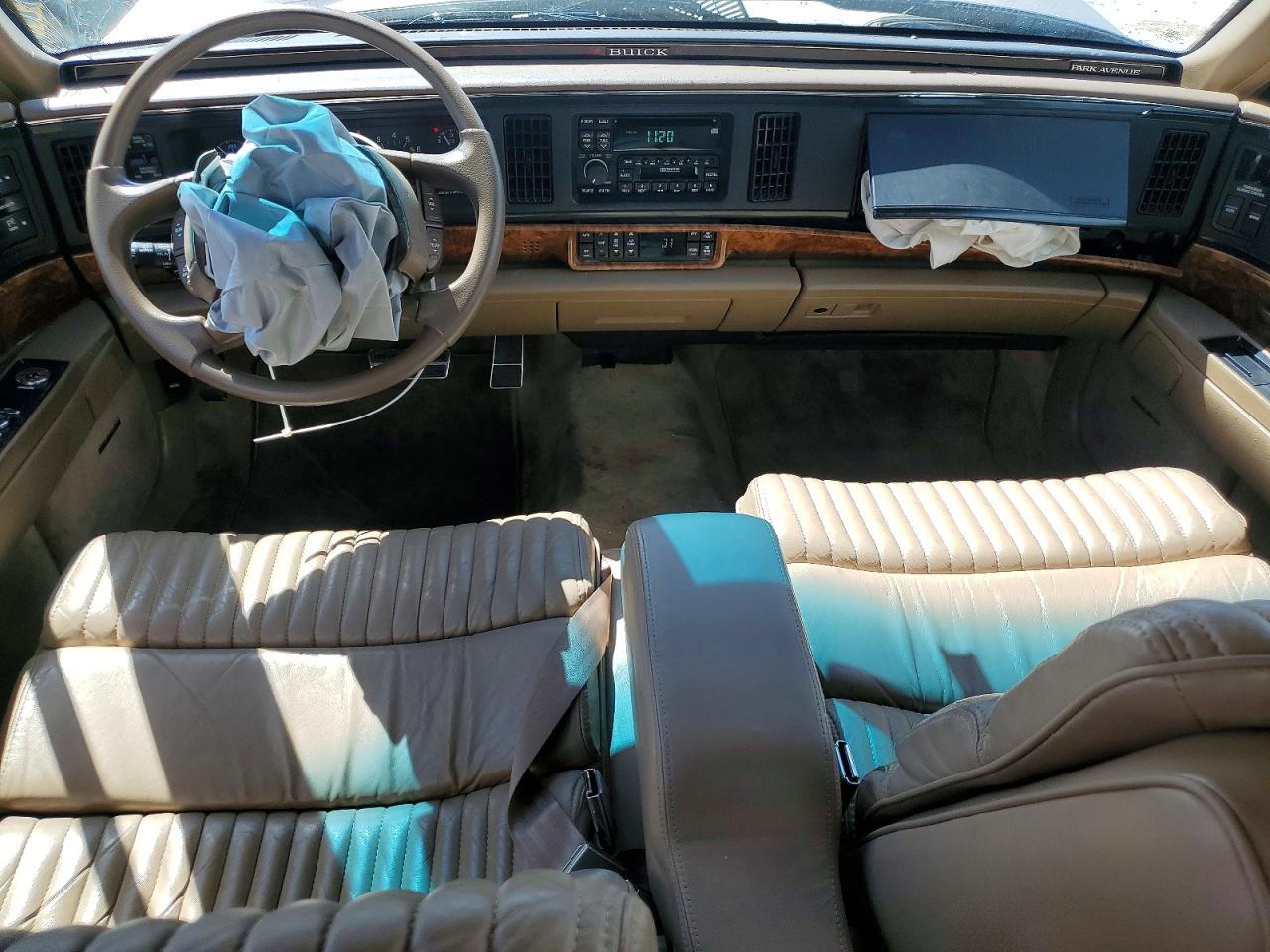 1995 Buick Park Avenue Beige vin: 1G4CW52K9SH609661