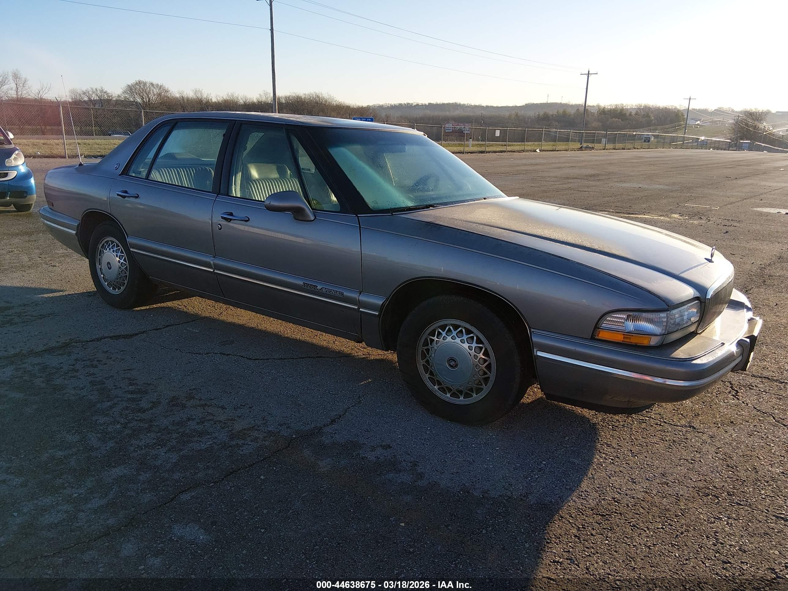 1995 Buick Park Avenue   Tan vin: 1G4CW52K9SH614410