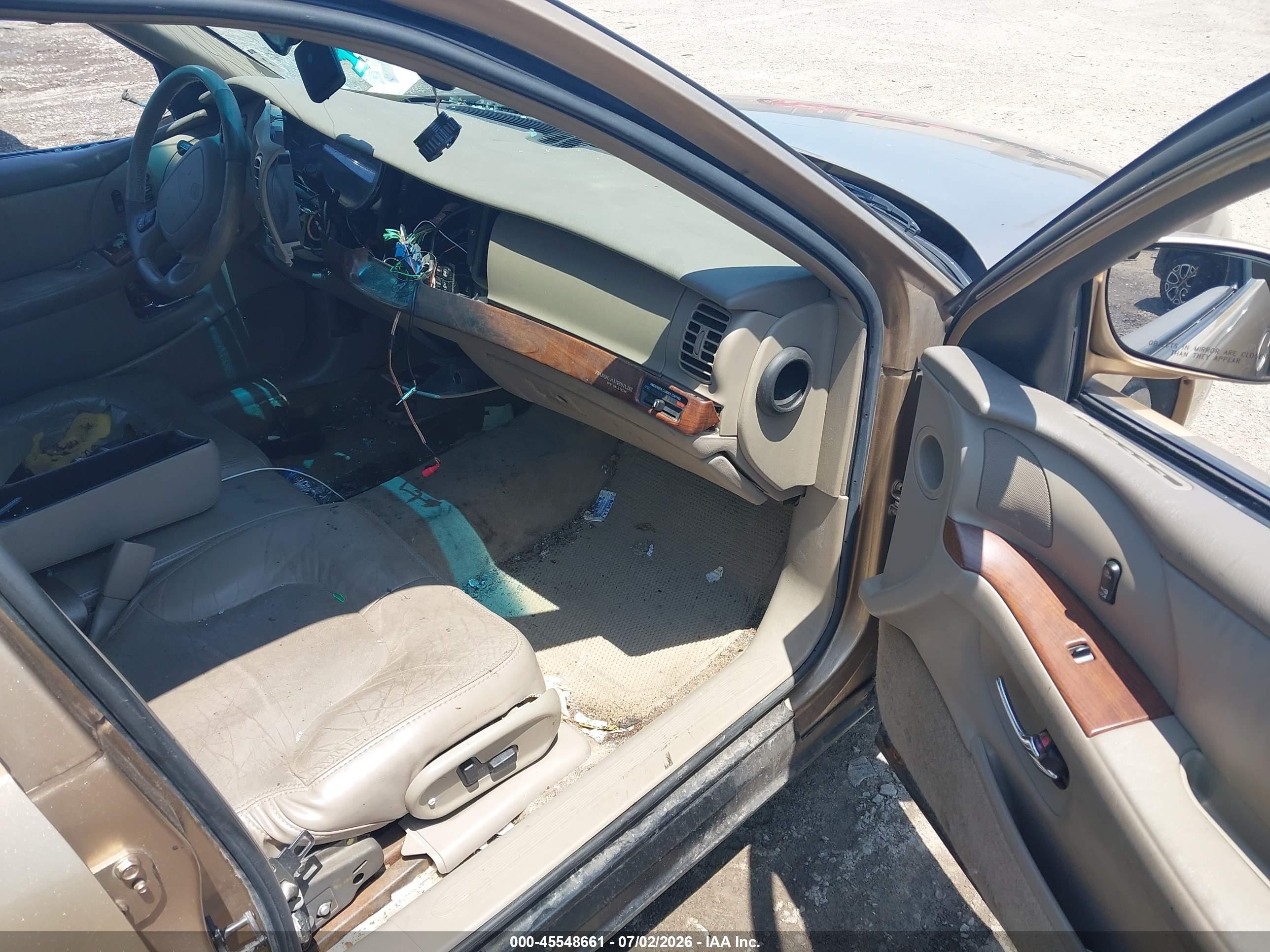 1999 Buick Park Avenue Gold vin: 1G4CW52K9X4639337