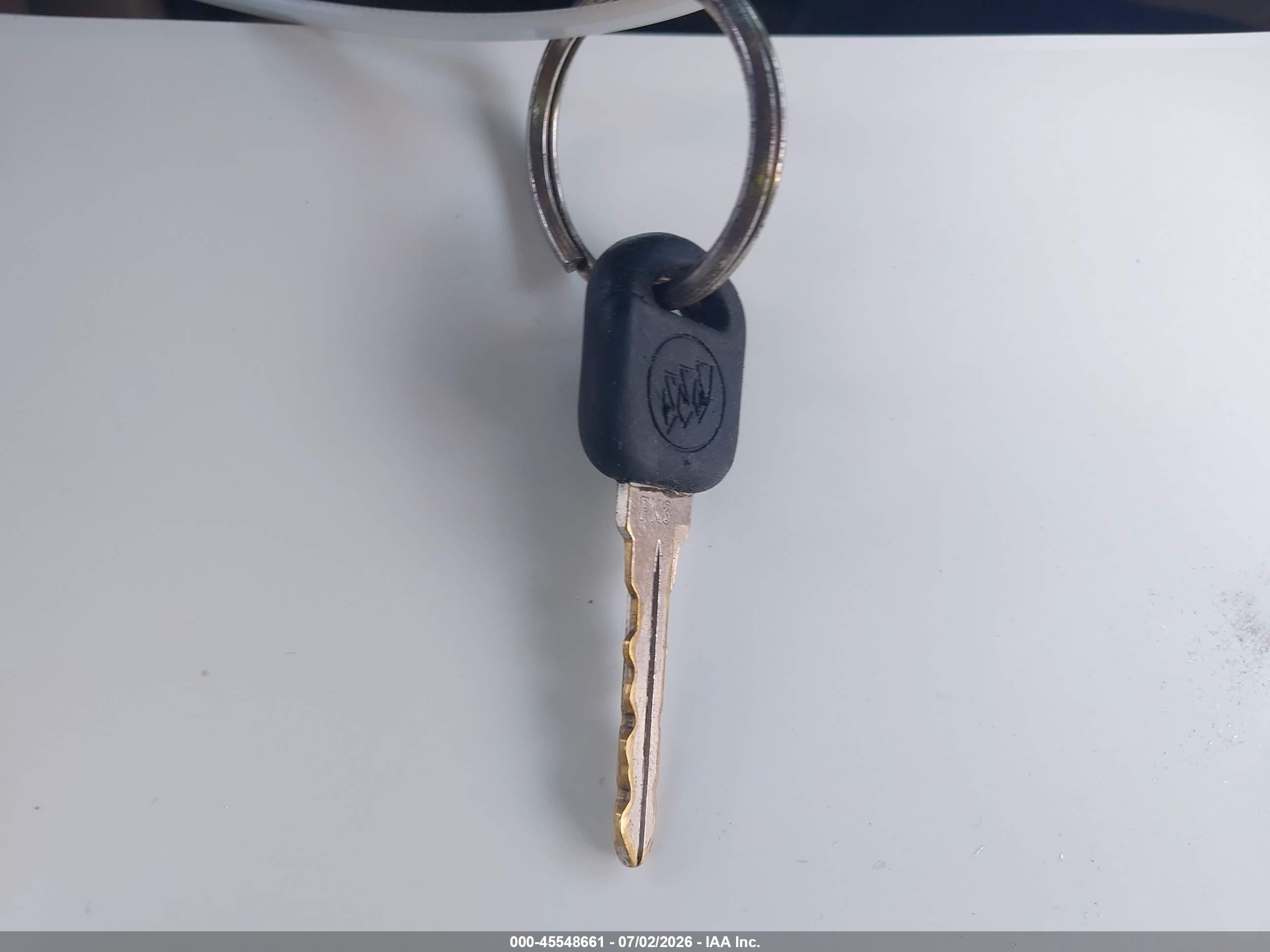 1999 Buick Park Avenue Gold vin: 1G4CW52K9X4639337
