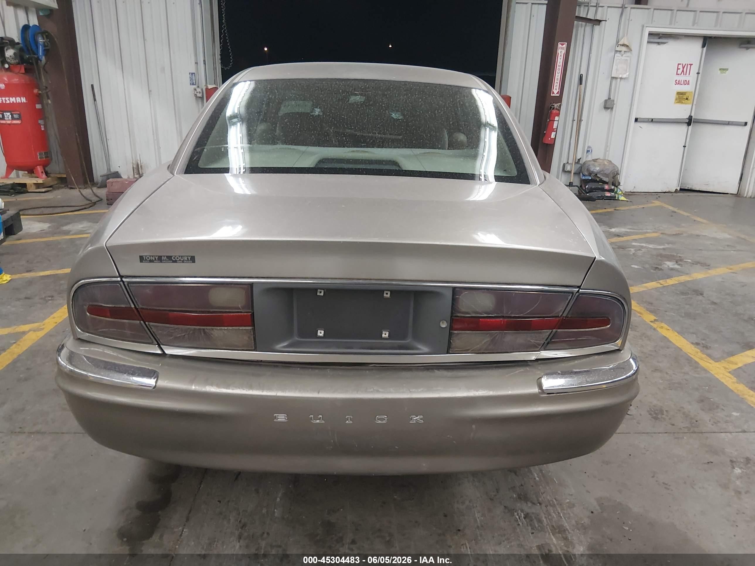 2000 Buick Park Avenue   Tan vin: 1G4CW52K9Y4217344