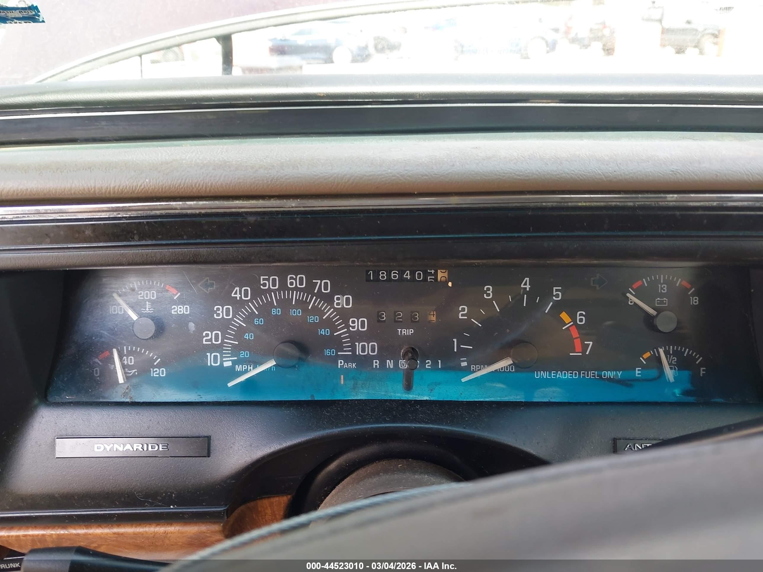 1996 Buick Park Avenue   Purple vin: 1G4CW52KXTH614112