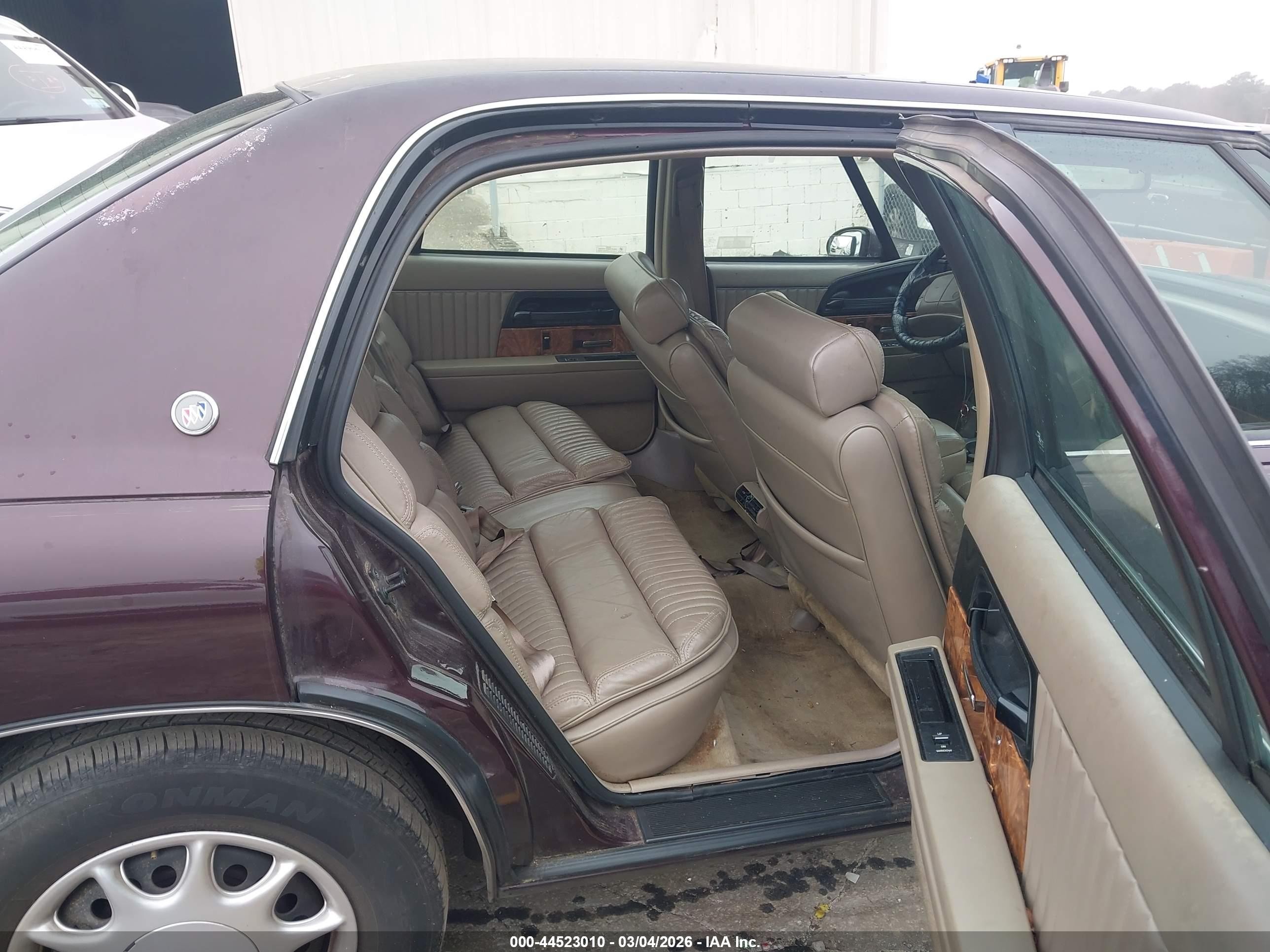 1996 Buick Park Avenue   Purple vin: 1G4CW52KXTH614112