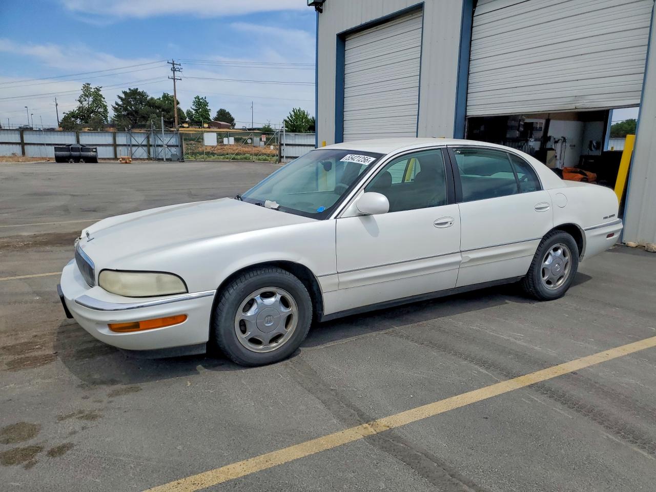 2000 Buick Park Avenue White vin: 1G4CW52KXY4145568