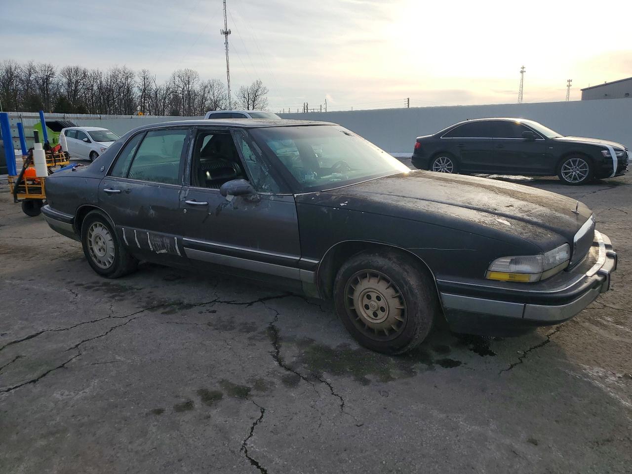 1993 Buick Park Avenue Gray vin: 1G4CW53L1P1602923
