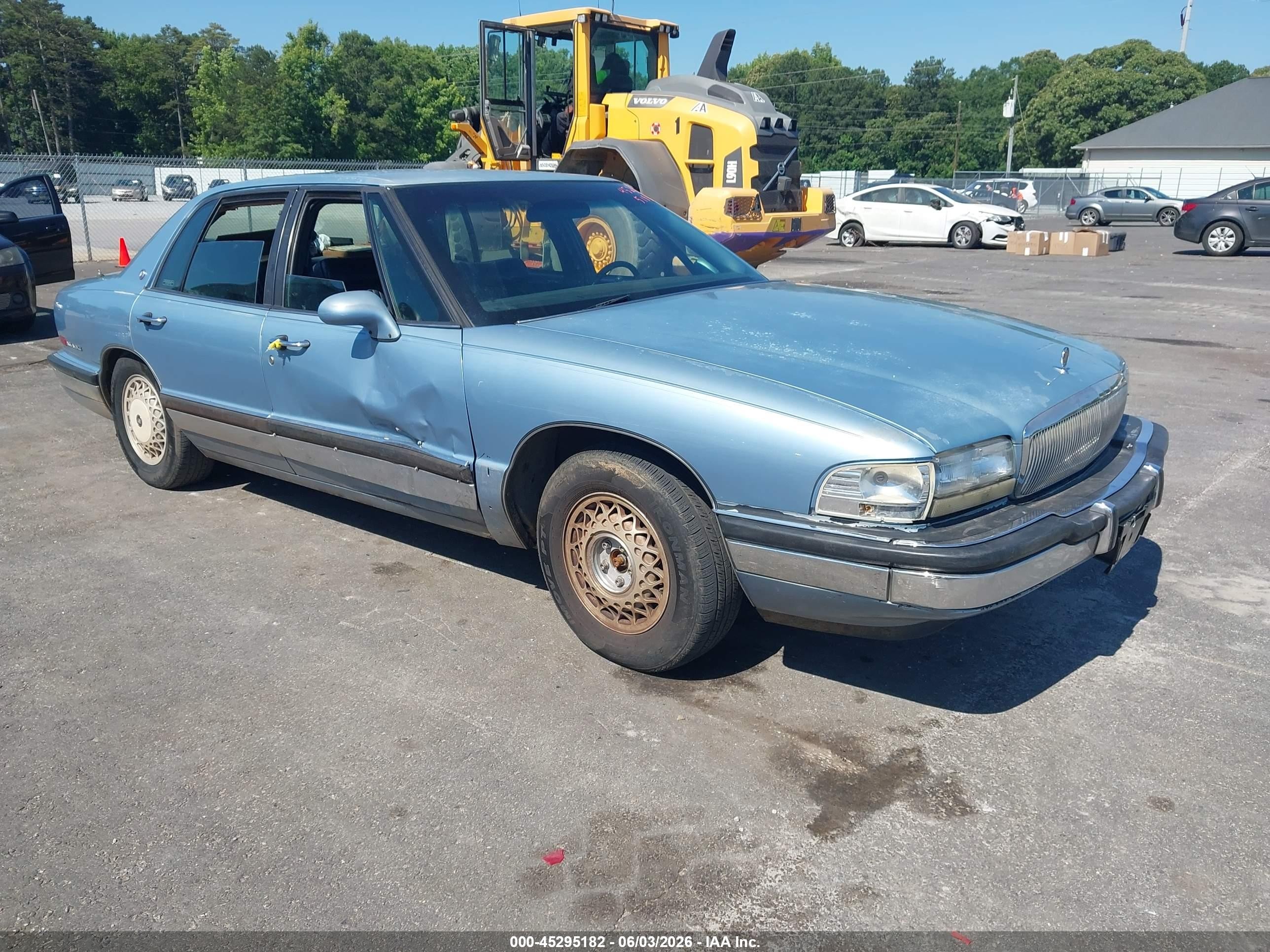 1992 Buick Park Avenue   Blue vin: 1G4CW53L3N1659928