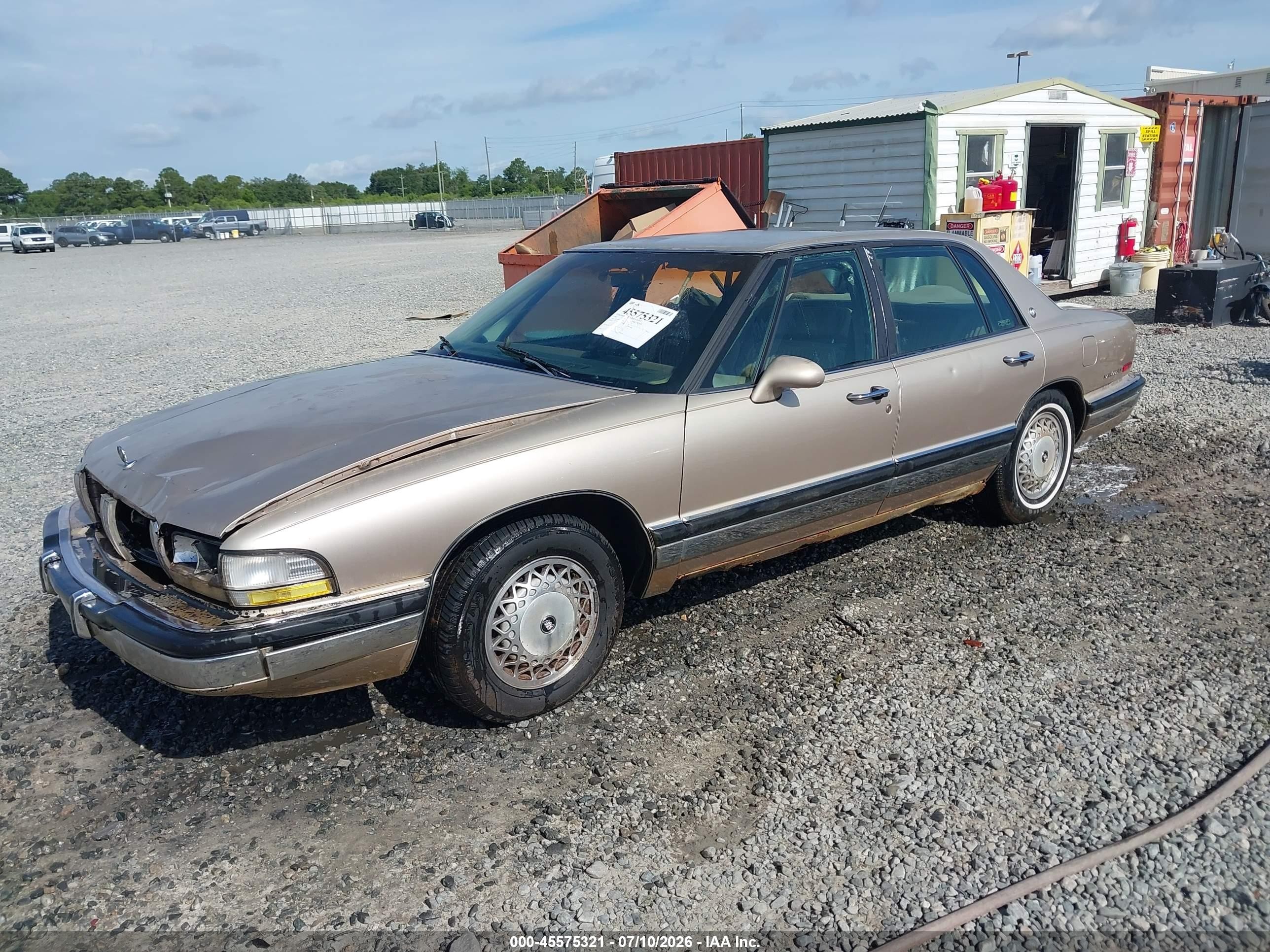 1992 Buick Park Avenue   Champagne vin: 1G4CW53L4N1666631