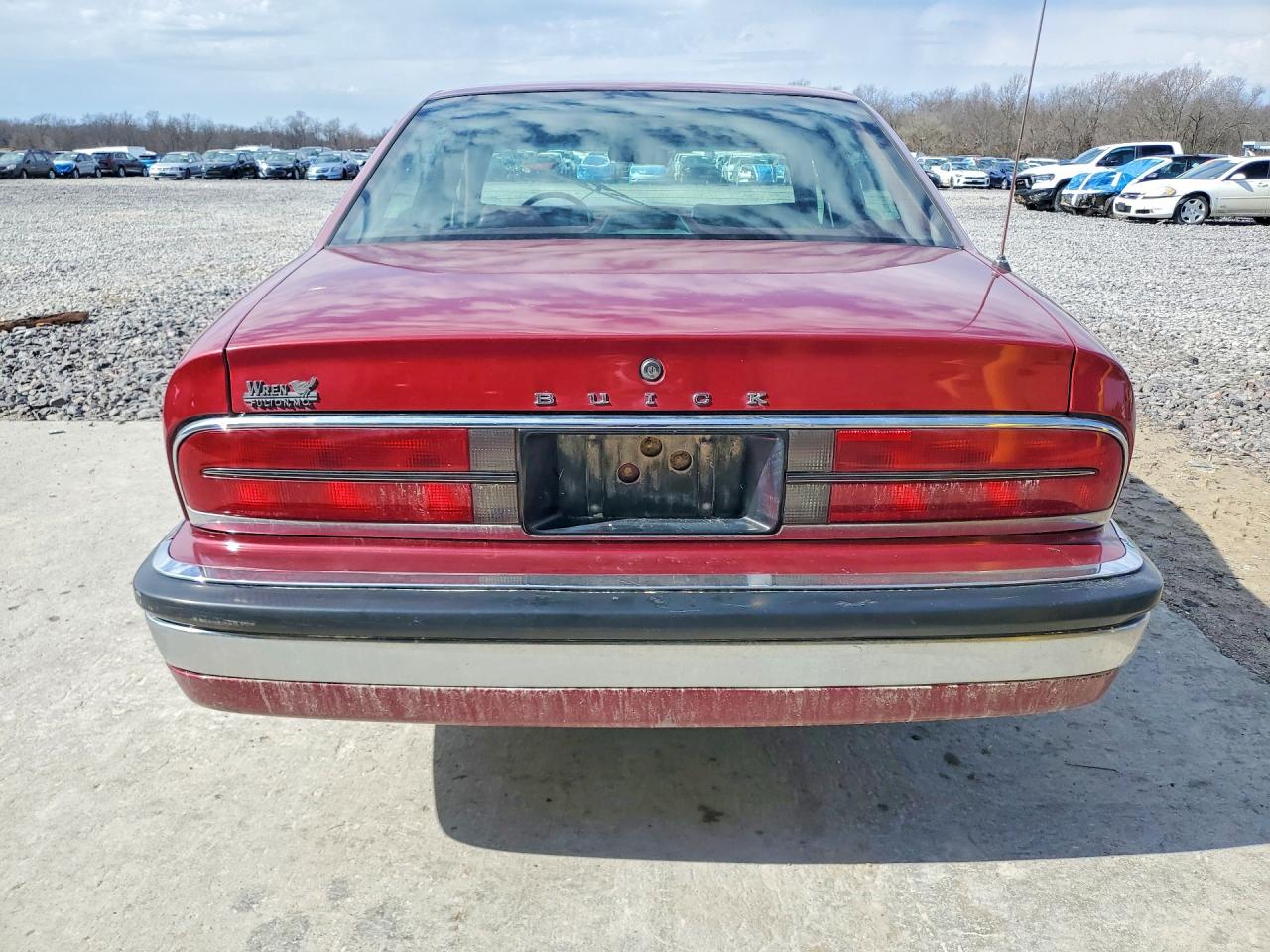 1993 Buick Park Avenue Red vin: 1G4CW53L6P1615795