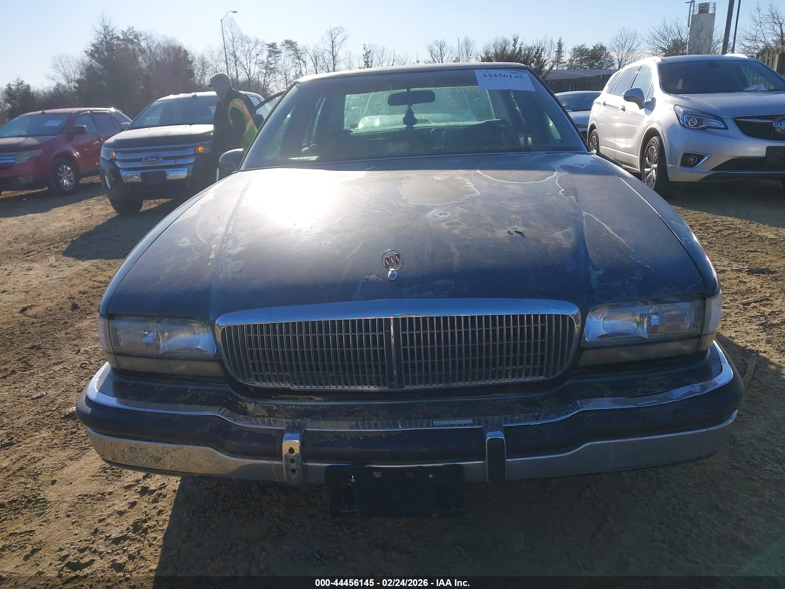 1992 Buick Park Avenue   Green vin: 1G4CW53L7N1619979