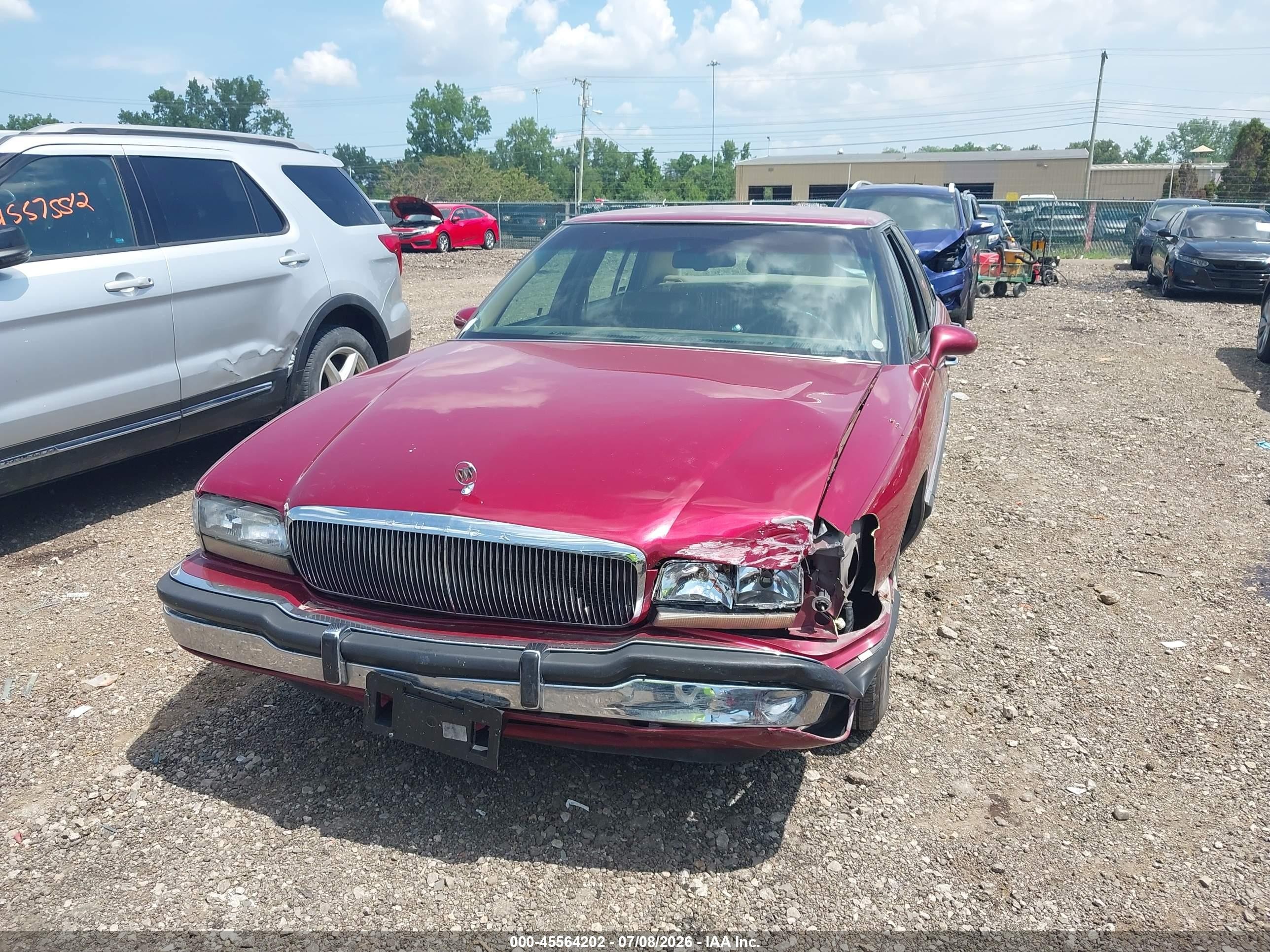 1992 Buick Park Avenue   Red vin: 1G4CW53L9N1663742