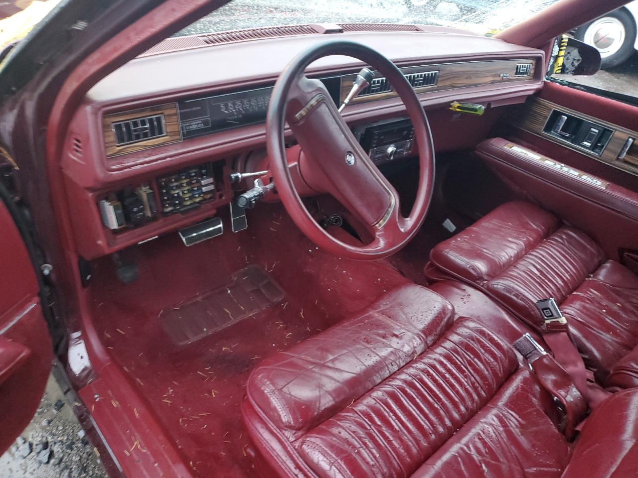 1989 Buick Electra Park Avenue Red vin: 1G4CW54CXK1633398