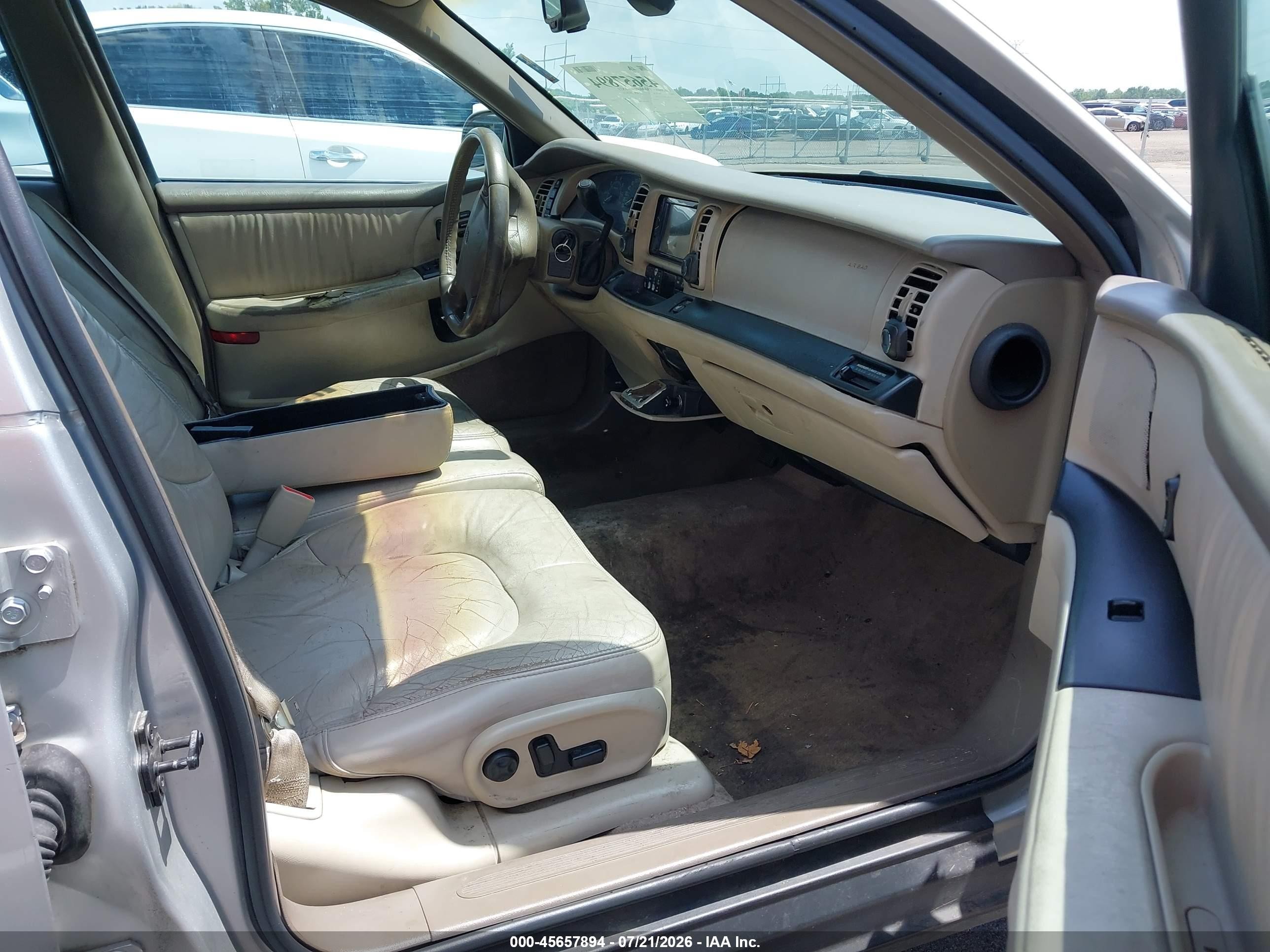 2002 Buick Park Avenue   Серебряный vin: 1G4CW54K024157961
