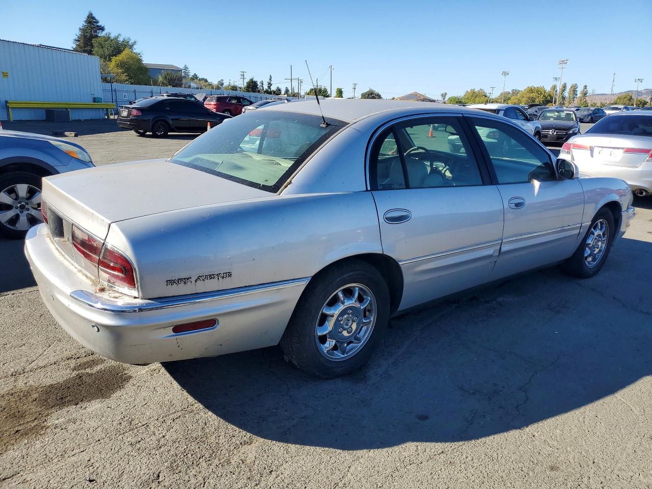 2002 Buick Park Avenue Silver vin: 1G4CW54K024164800