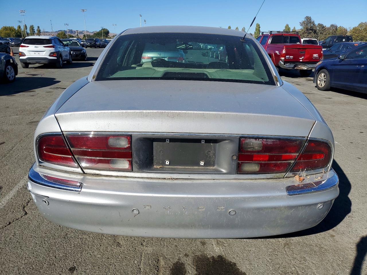 2002 Buick Park Avenue Silver vin: 1G4CW54K024164800