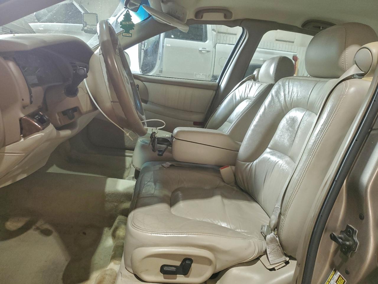 2004 Buick Park Avenue Tan vin: 1G4CW54K044135476