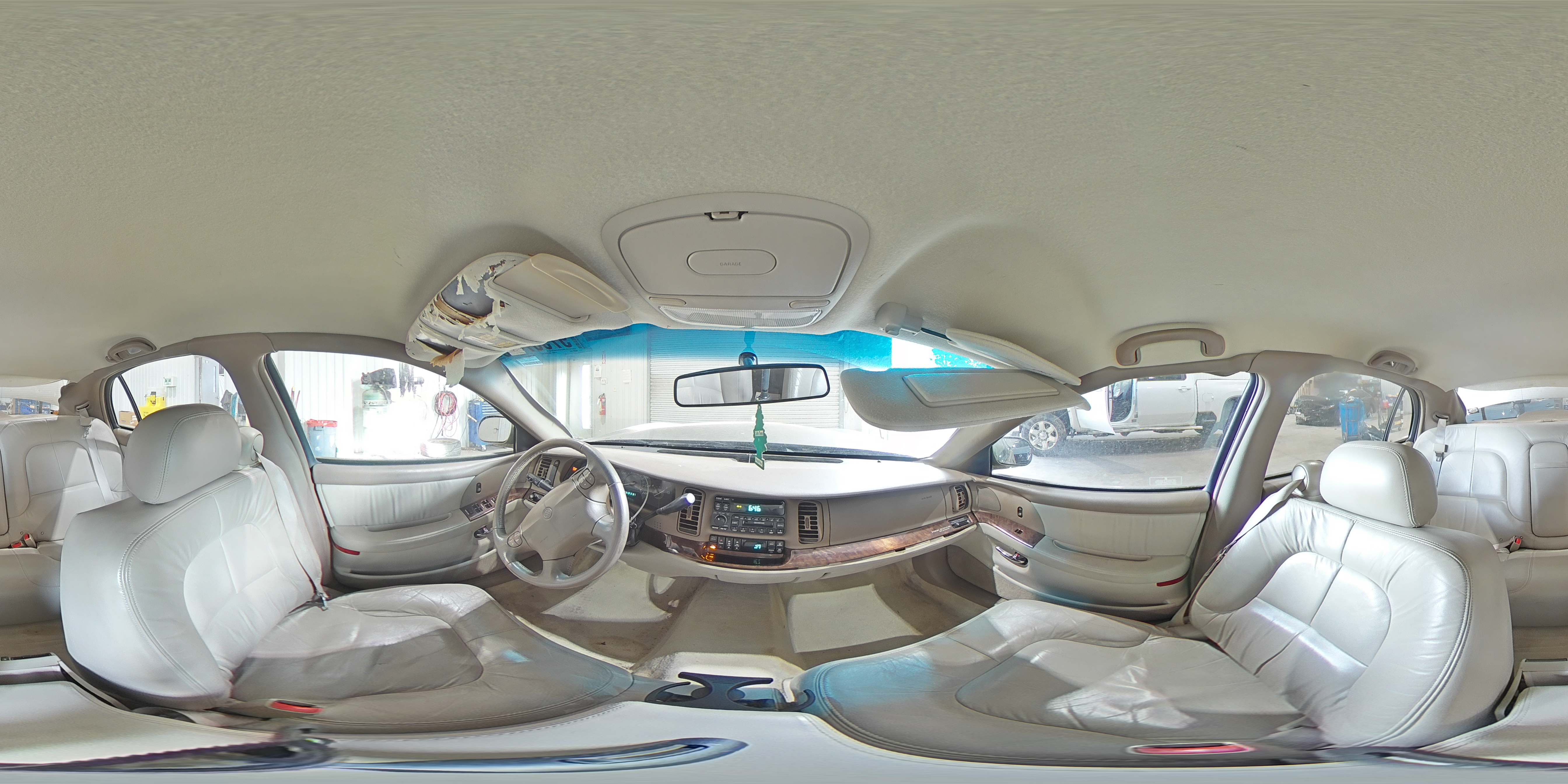 2004 Buick Park Avenue Tan vin: 1G4CW54K044135476