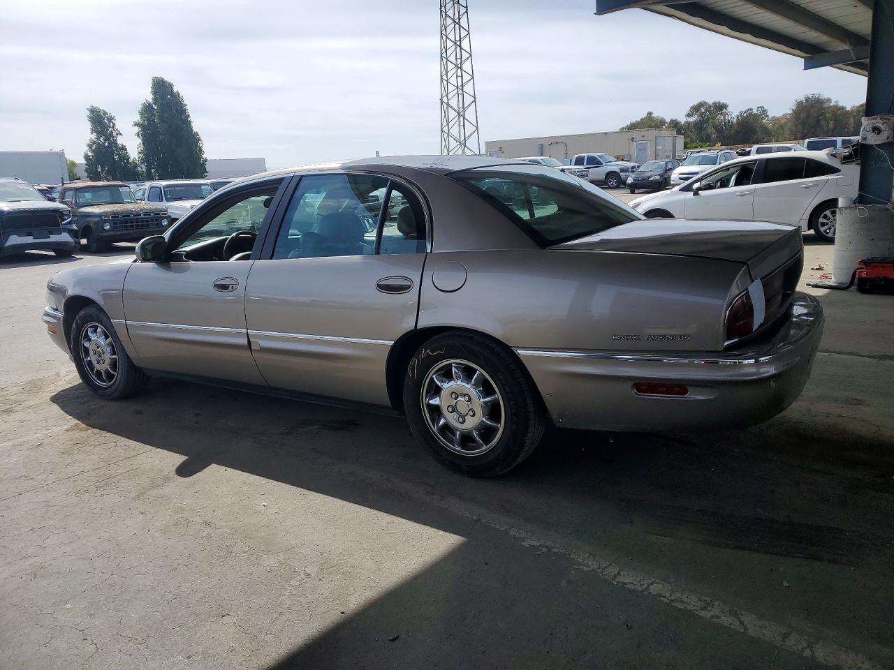 2004 Buick Park Avenue Gold vin: 1G4CW54K044154013