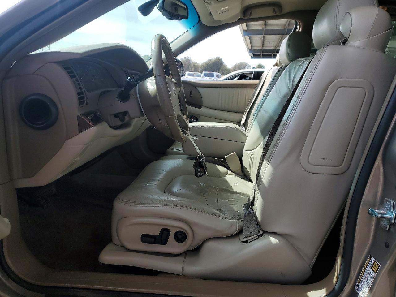 2004 Buick Park Avenue Gold vin: 1G4CW54K044154013