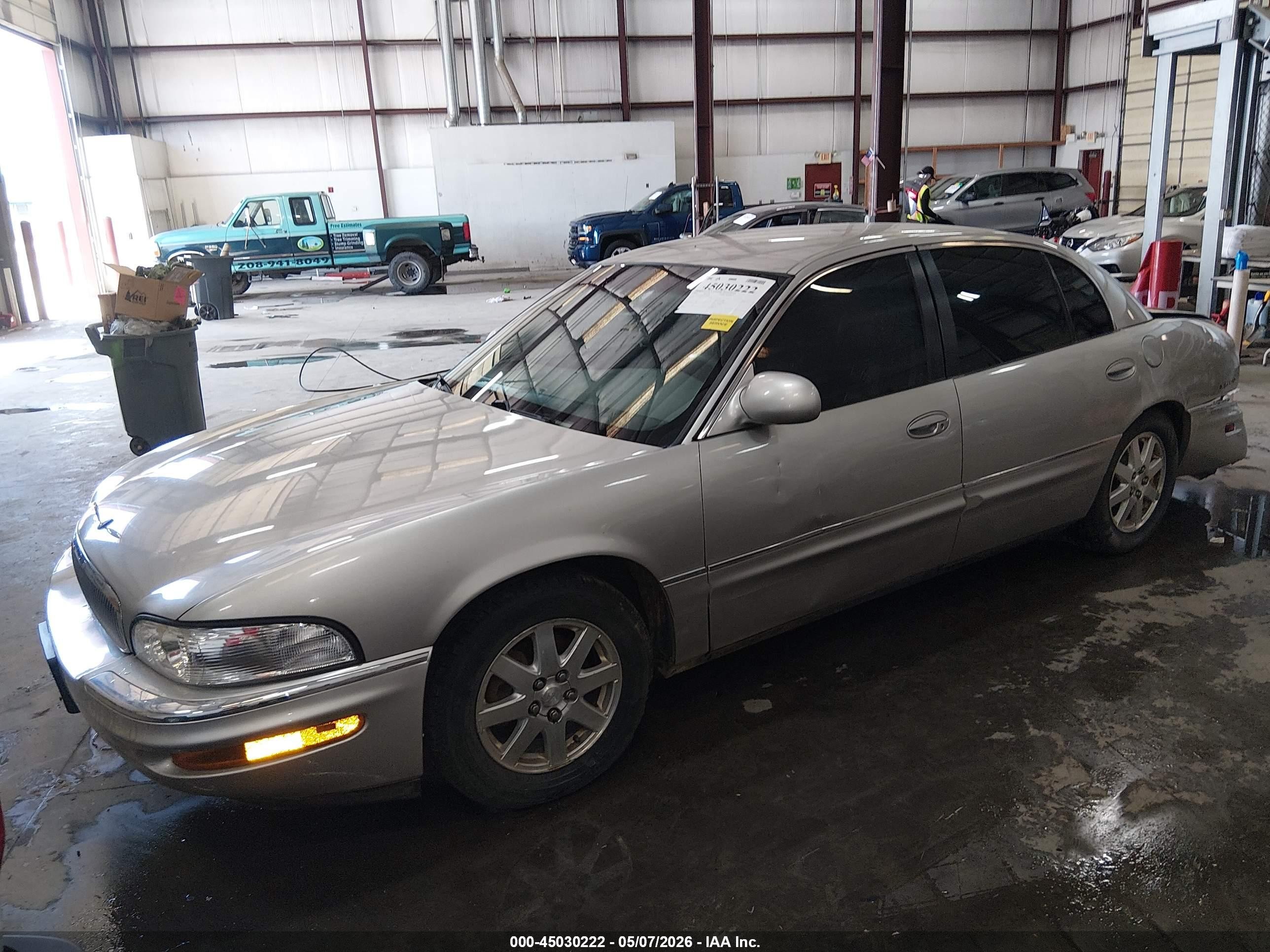 2004 Buick Park Avenue   Silver vin: 1G4CW54K044155209