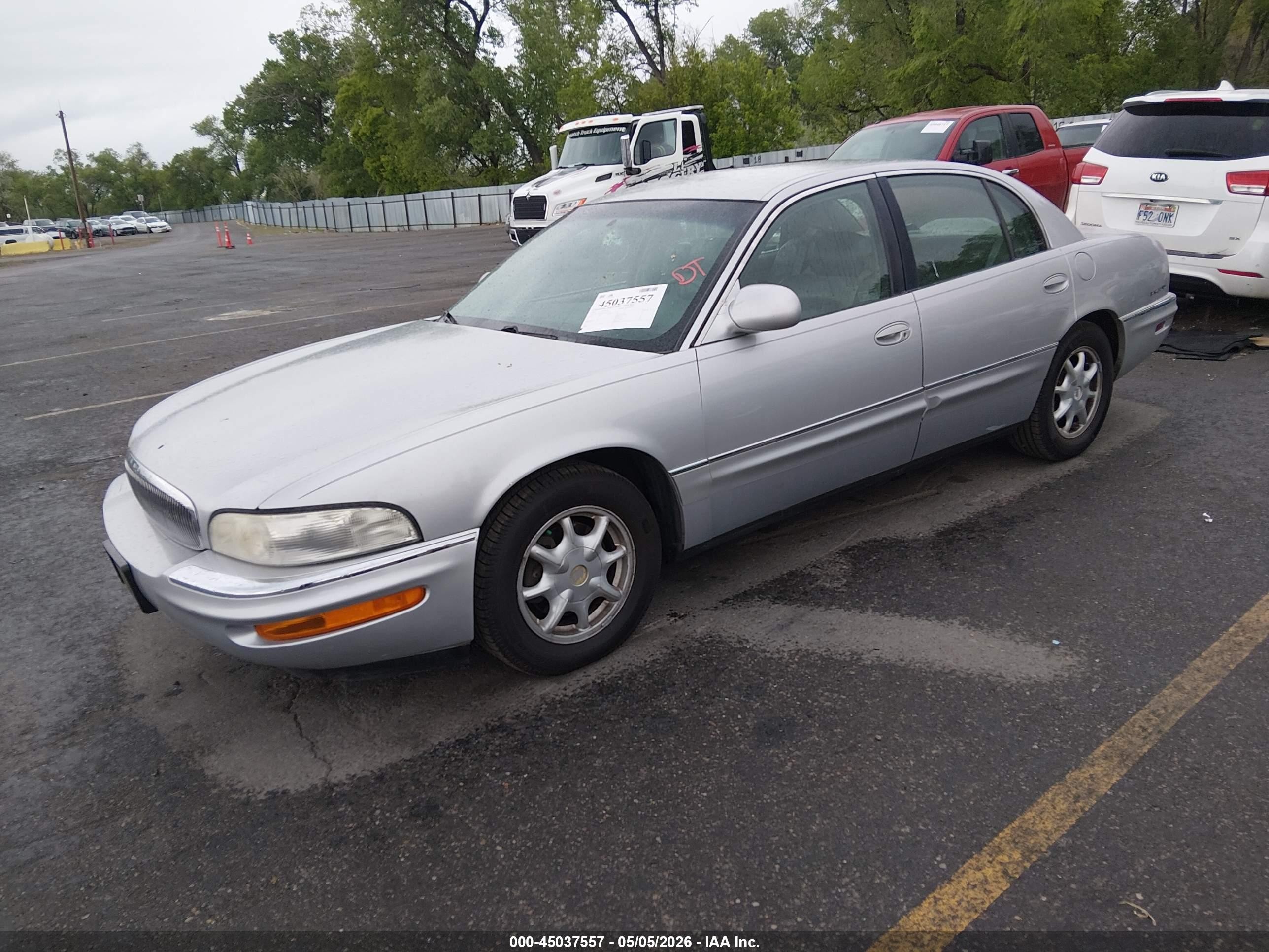 2001 Buick Park Avenue   Серебряный vin: 1G4CW54K114138897