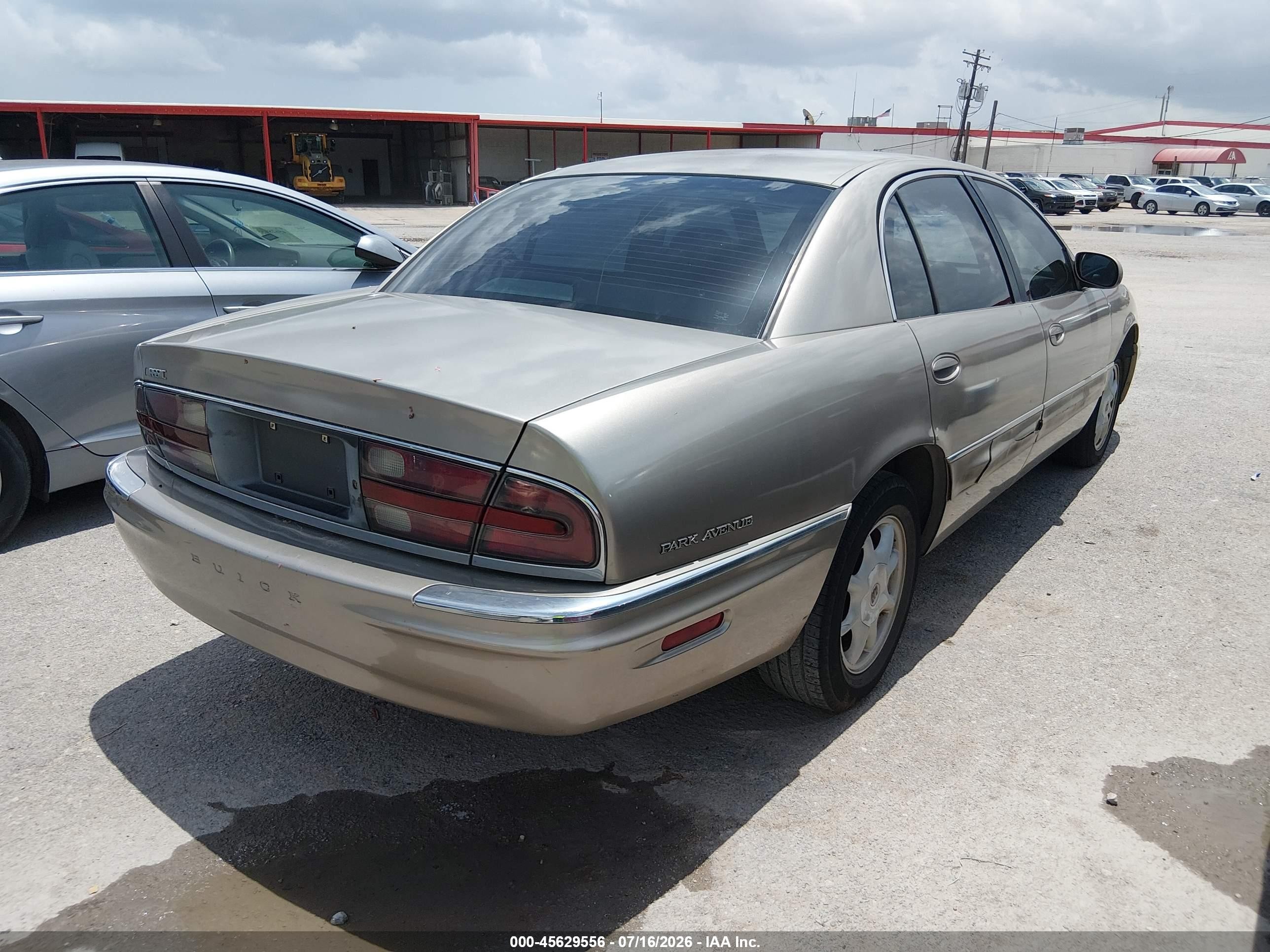 2003 Buick Park Avenue   Gold vin: 1G4CW54K134114022