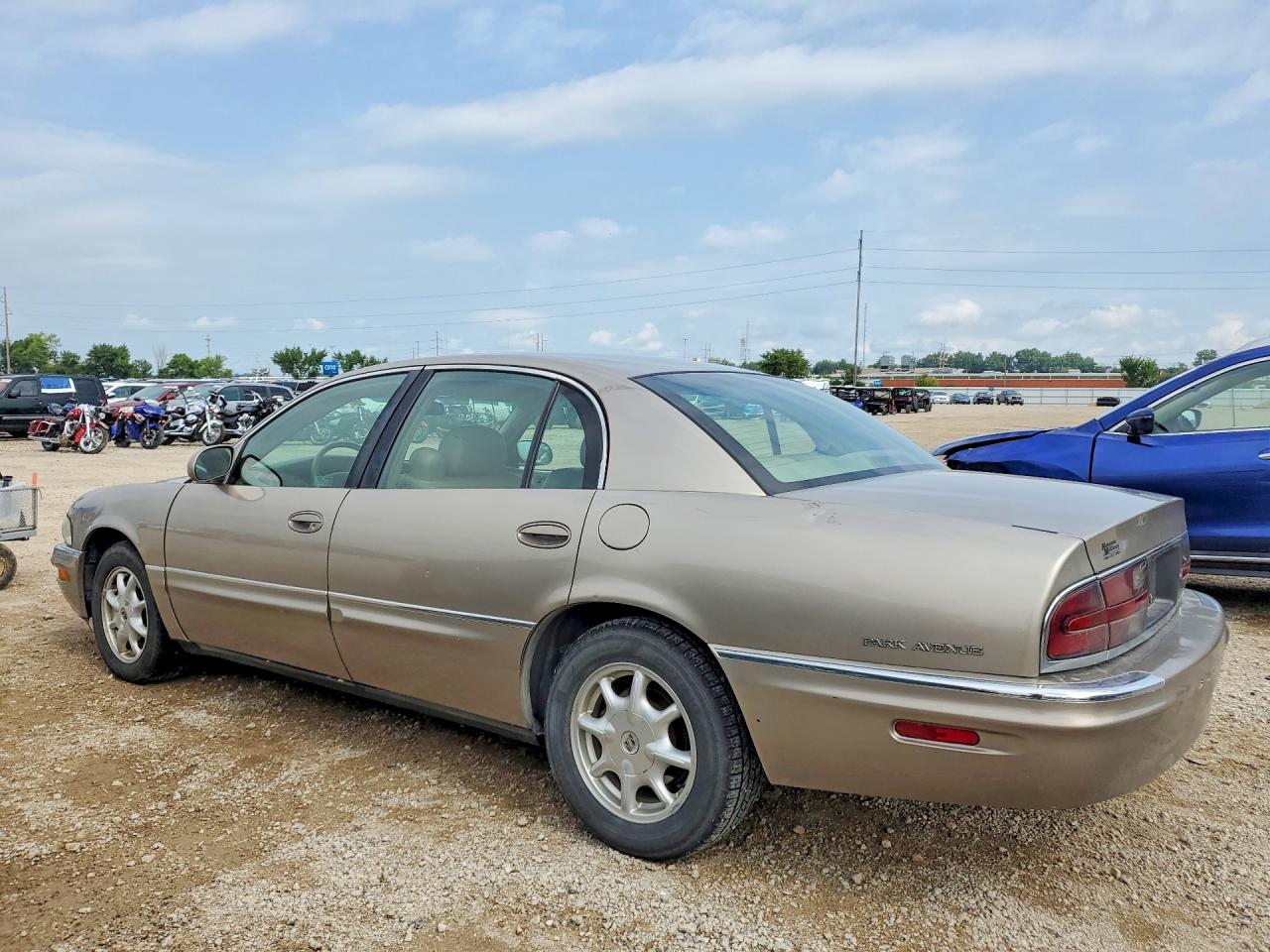 2003 Buick Park Avenue Gold vin: 1G4CW54K134197077