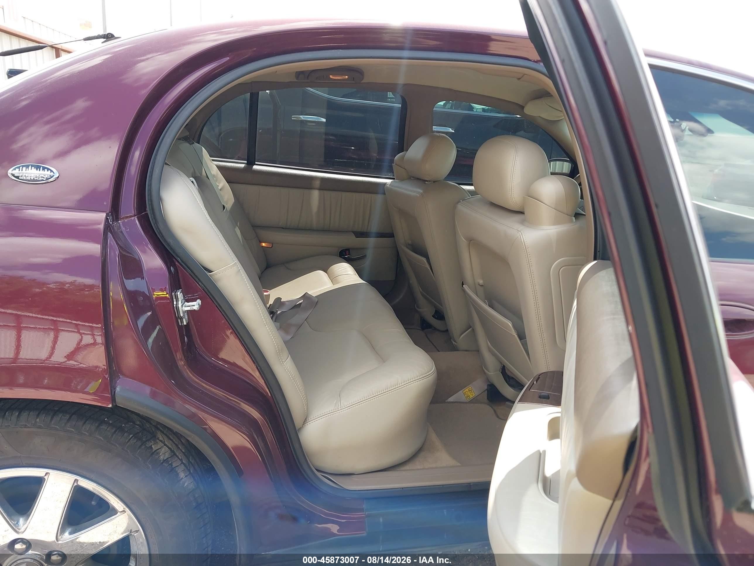 2005 Buick Park Avenue   Burgundy vin: 1G4CW54K154108160