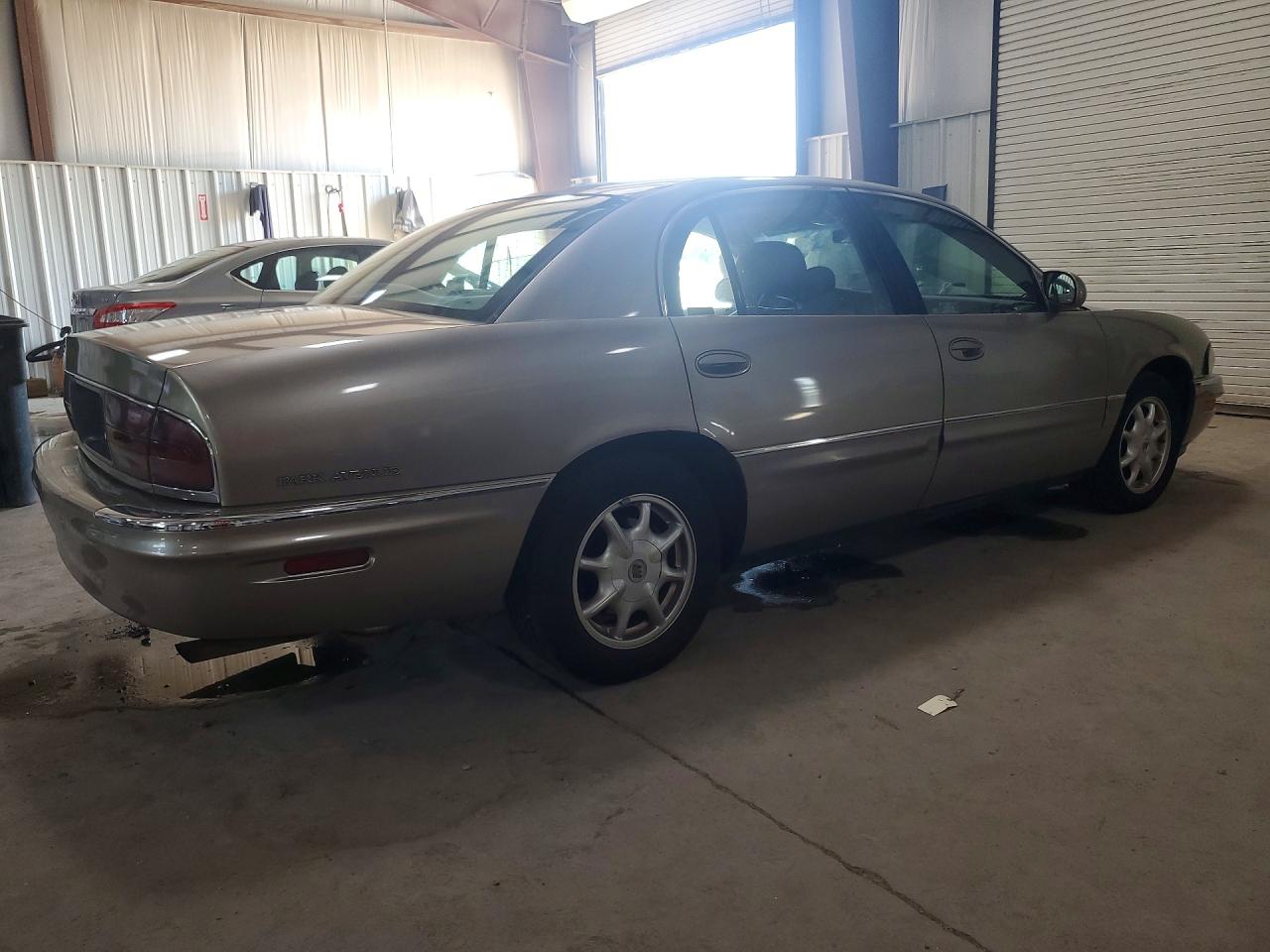 2002 Buick Park Avenue Silver vin: 1G4CW54K224105103