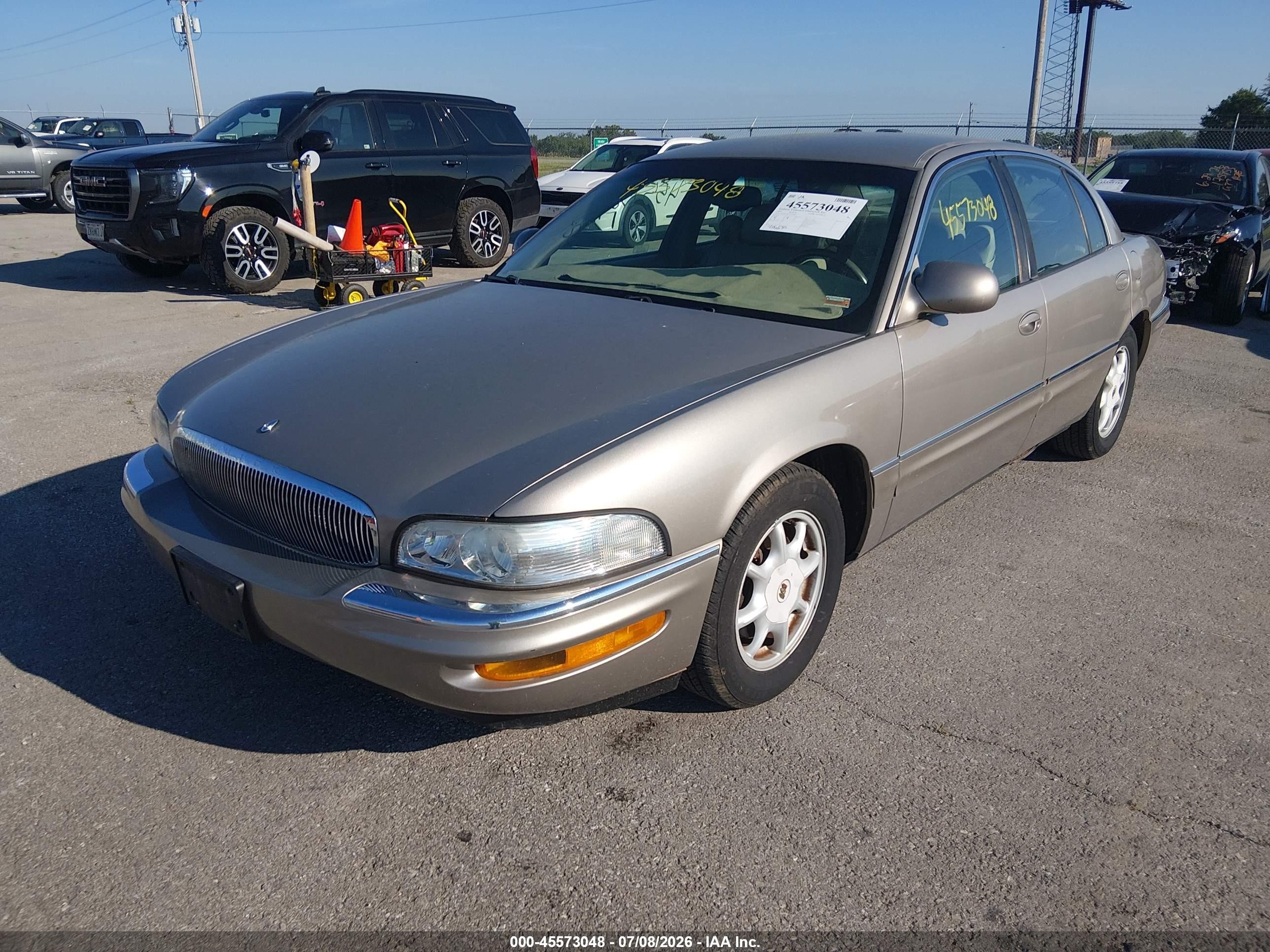 2002 Buick Park Avenue   Silver vin: 1G4CW54K224132897