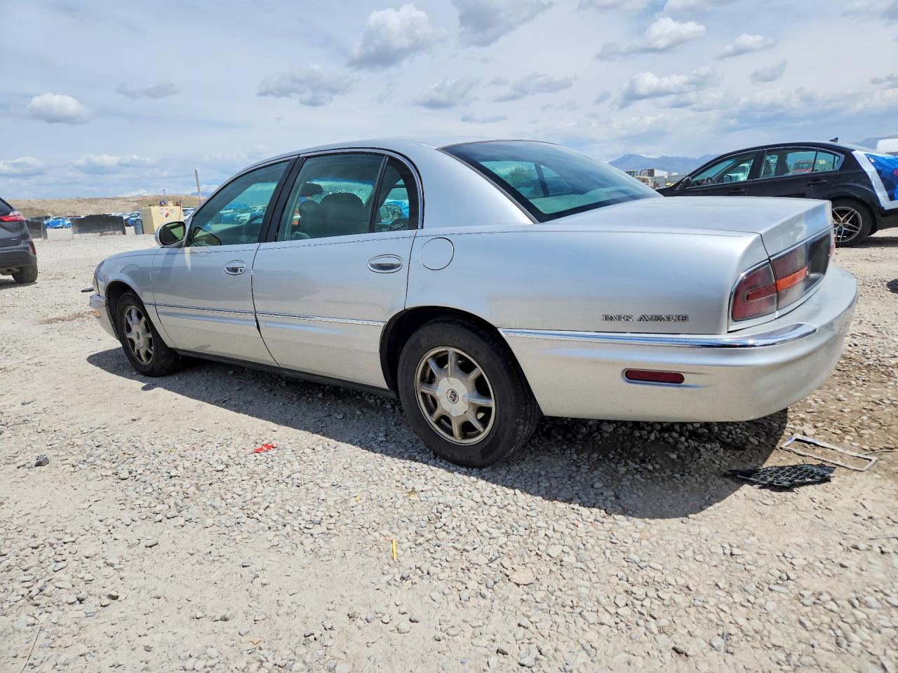 2000 Buick Park Avenue Silver vin: 1G4CW54K2Y4246746